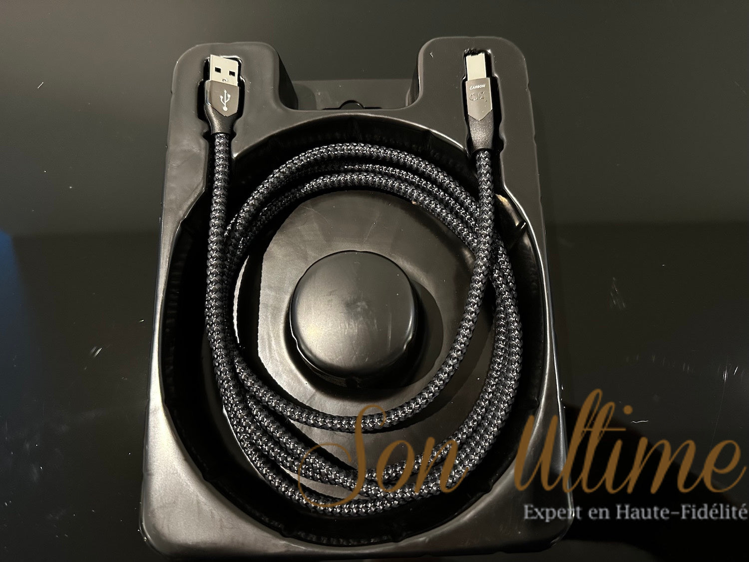 Carbon USB 1.5M (Used Sold)
