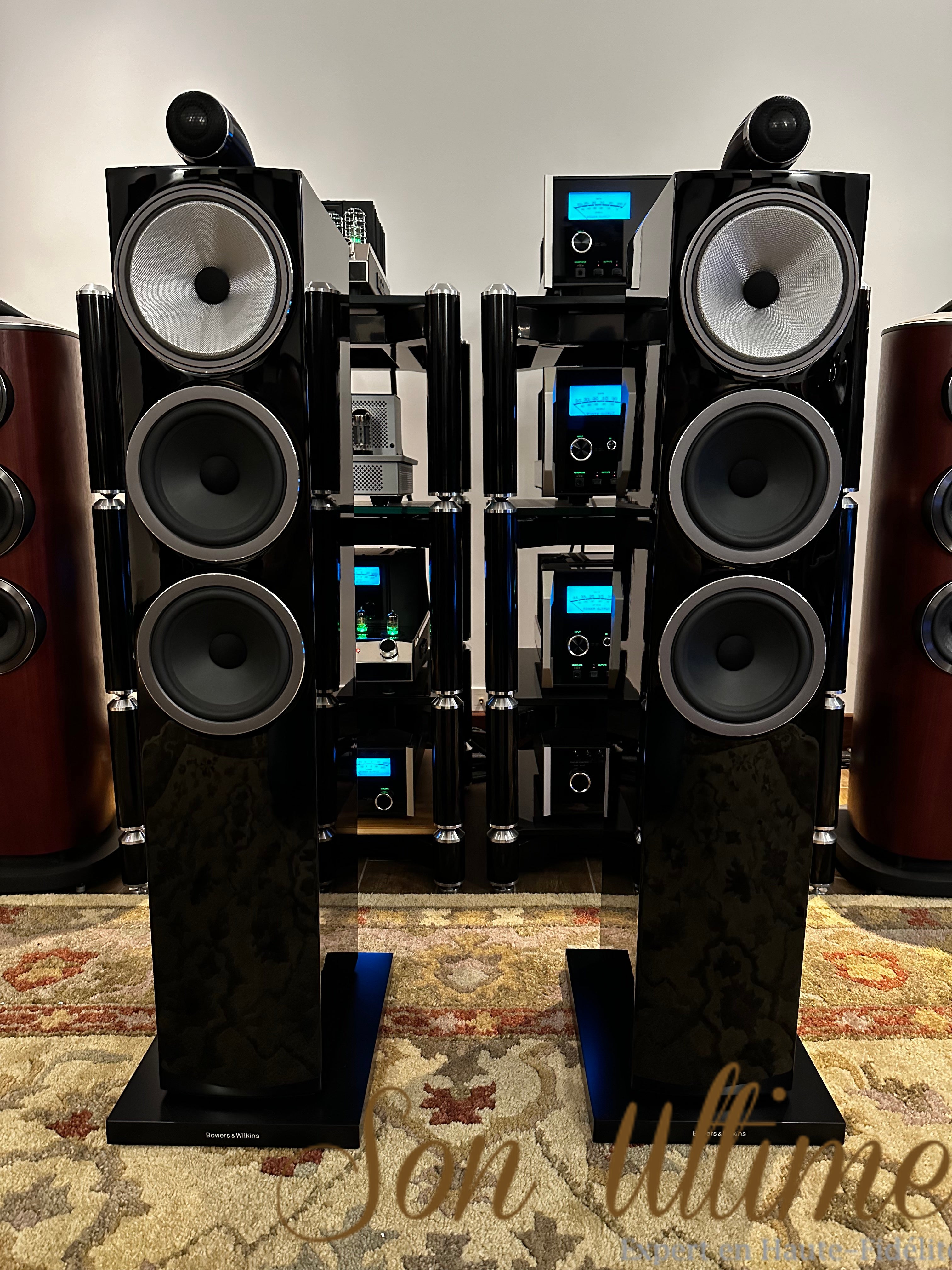 703 S3 Black (Used)