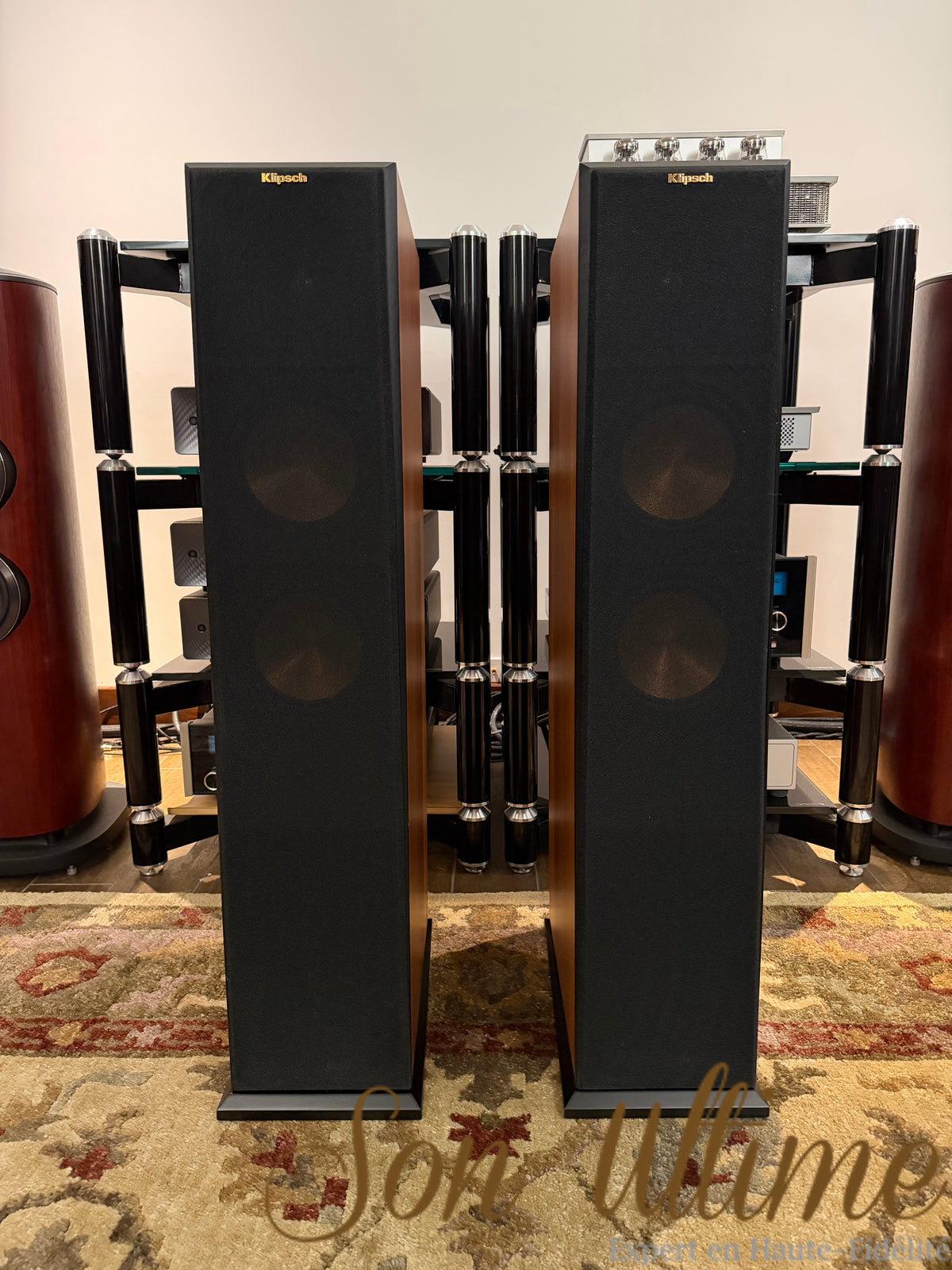 RP-260F Walnut (Occasion)