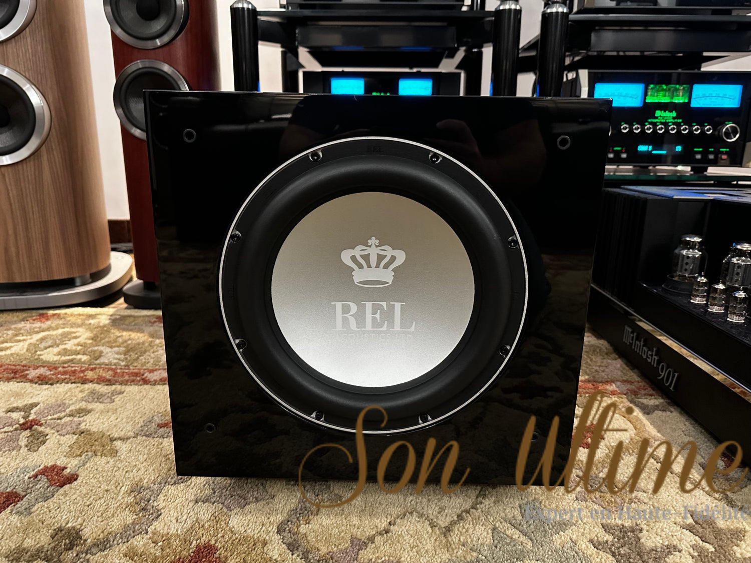 S812 Black (Used)