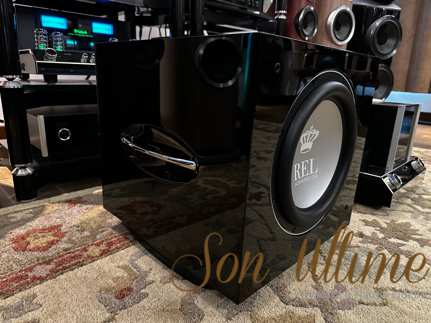 S812 Black (Used)
