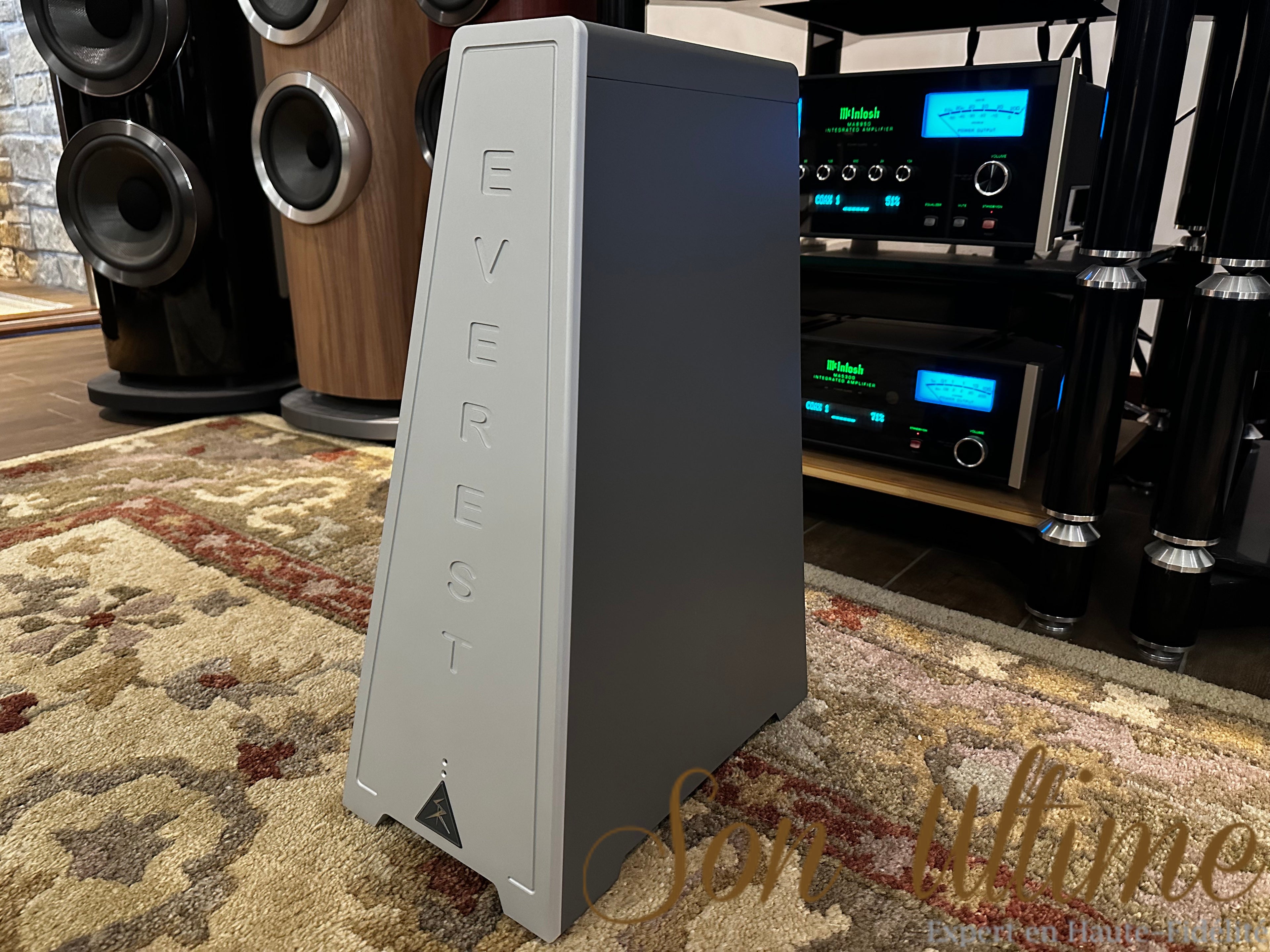 Everest 8000 Silver (Sold Used)