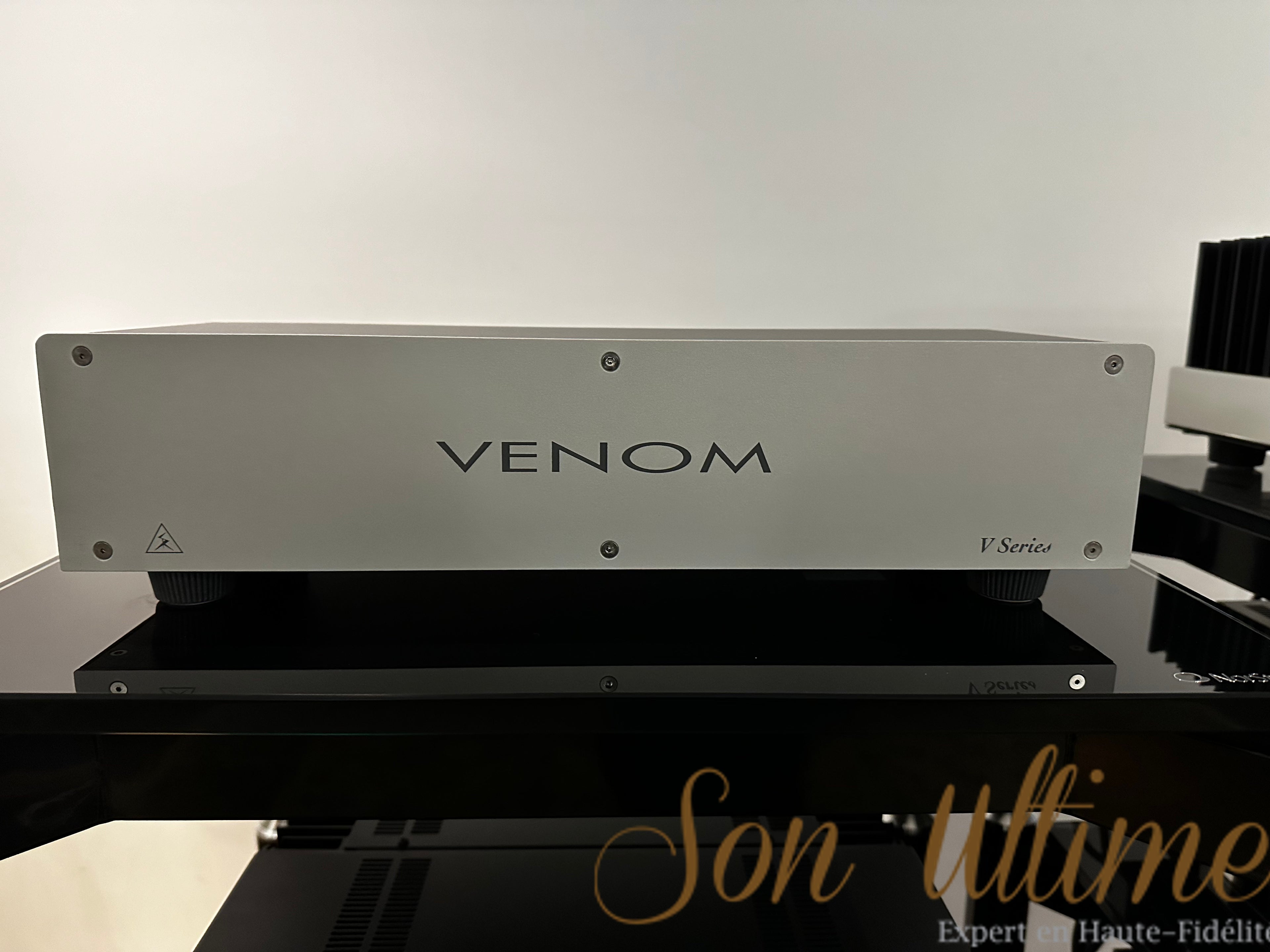 Venom V16 (Used)