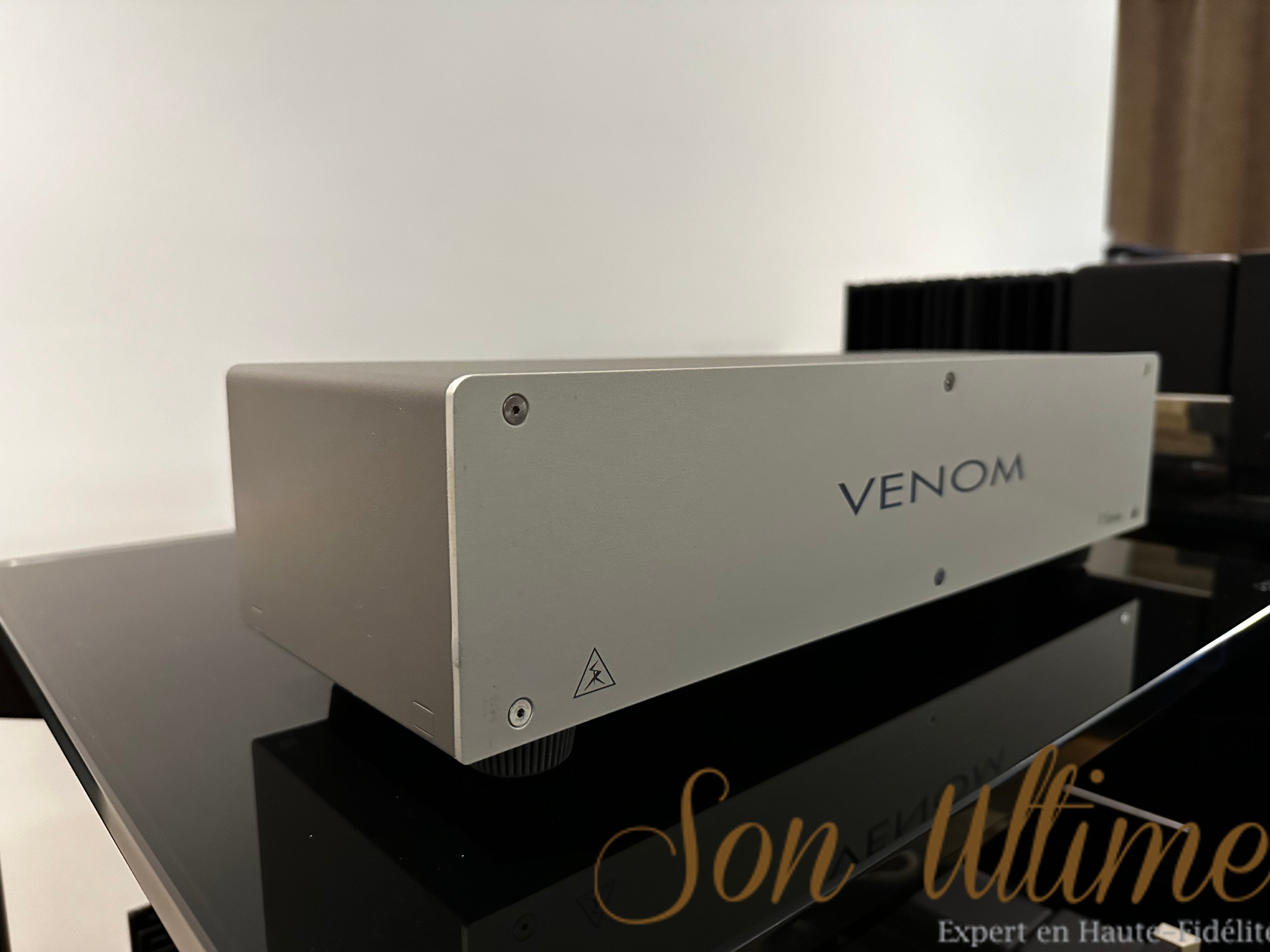 Venom V16 (Used)