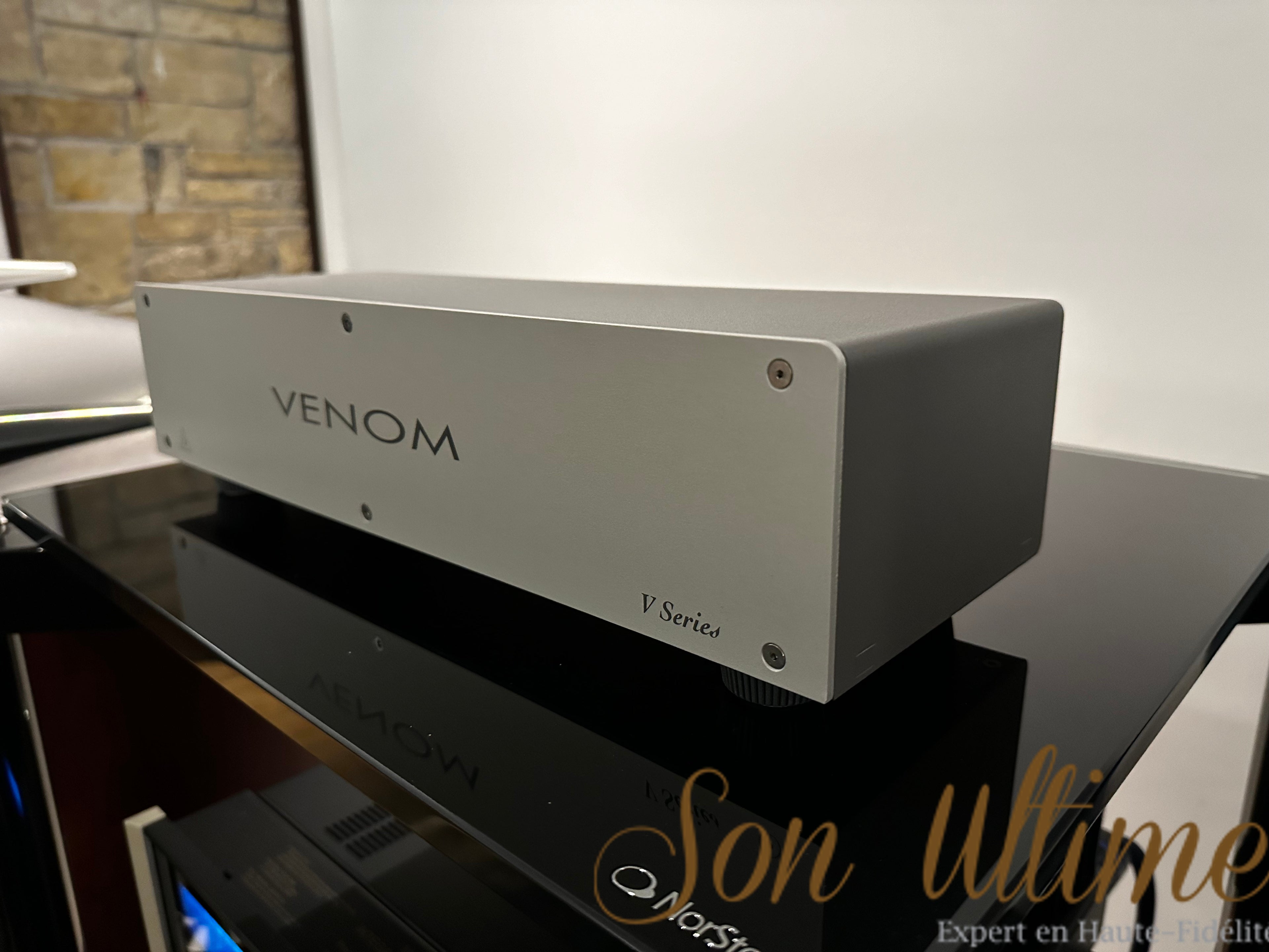 Venom V16 (Used)