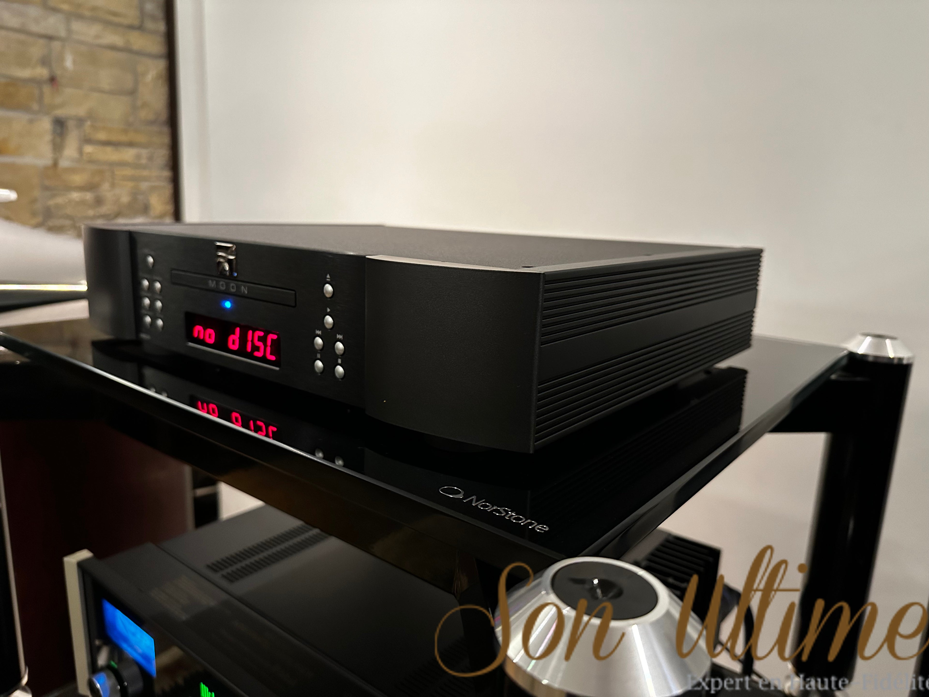 Moon 260D Noir (Occasion Vendue)