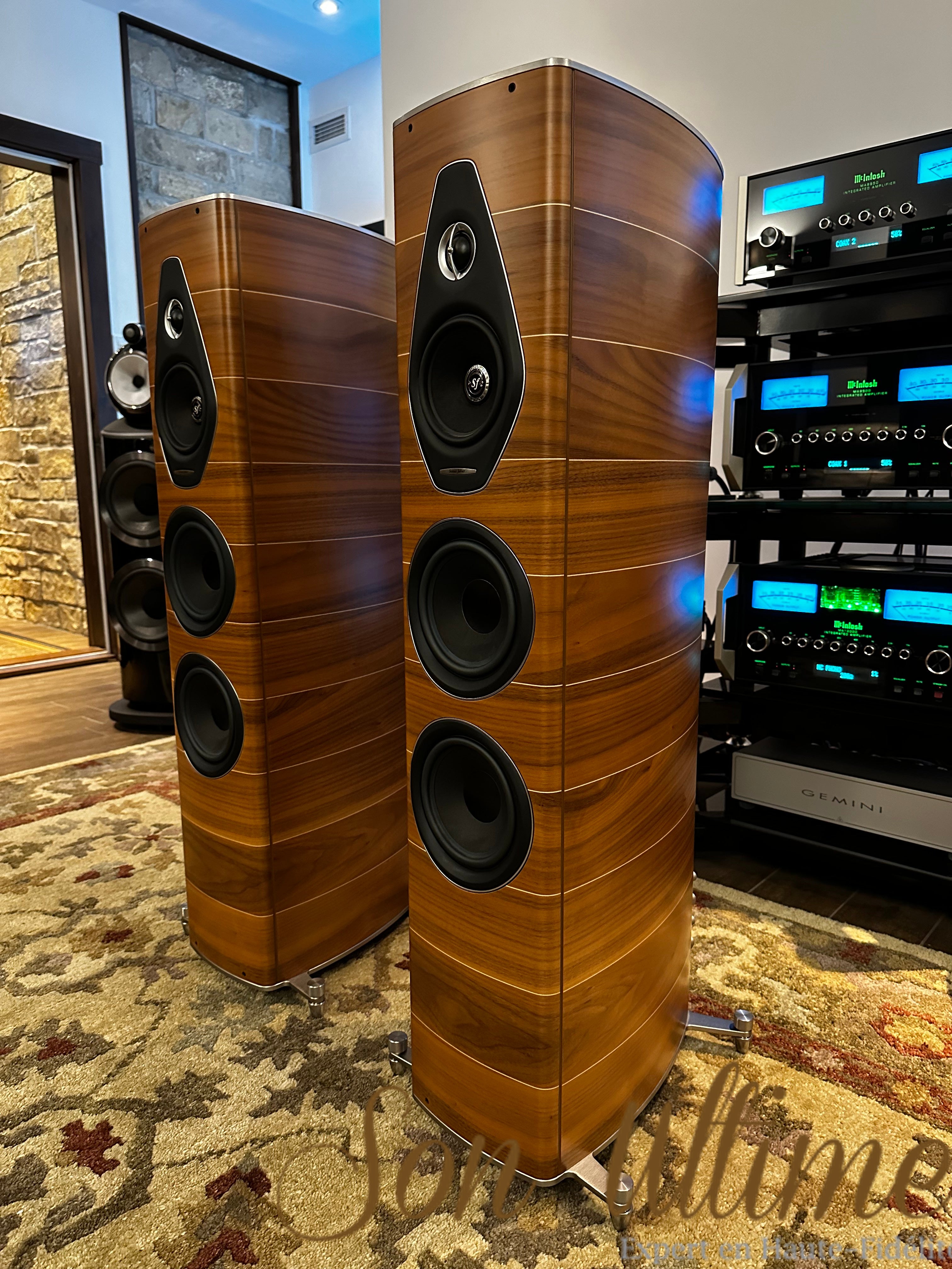 Olympica Nova III Walnut (Used Sold)