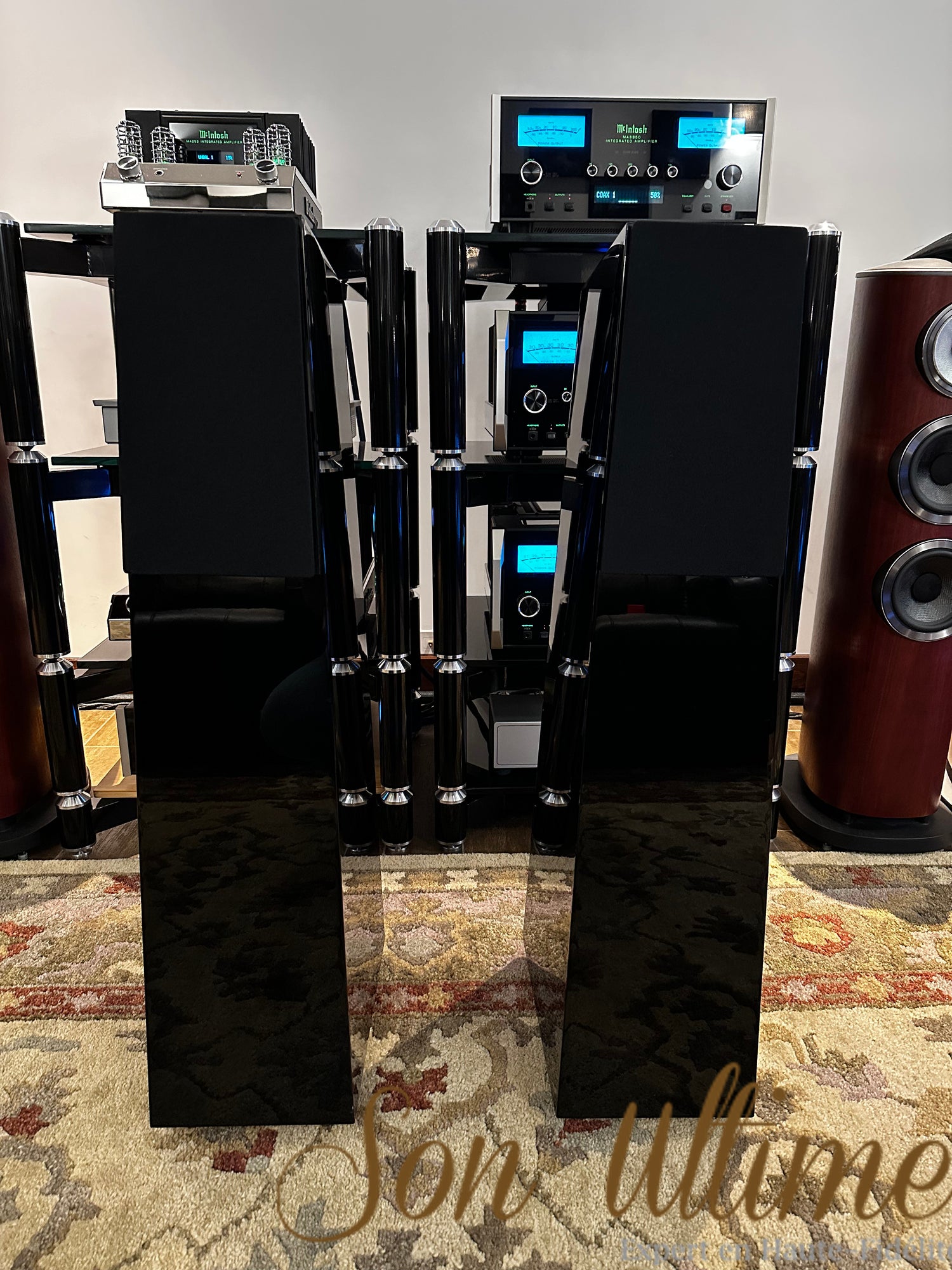 Finn Black (Used Sold)