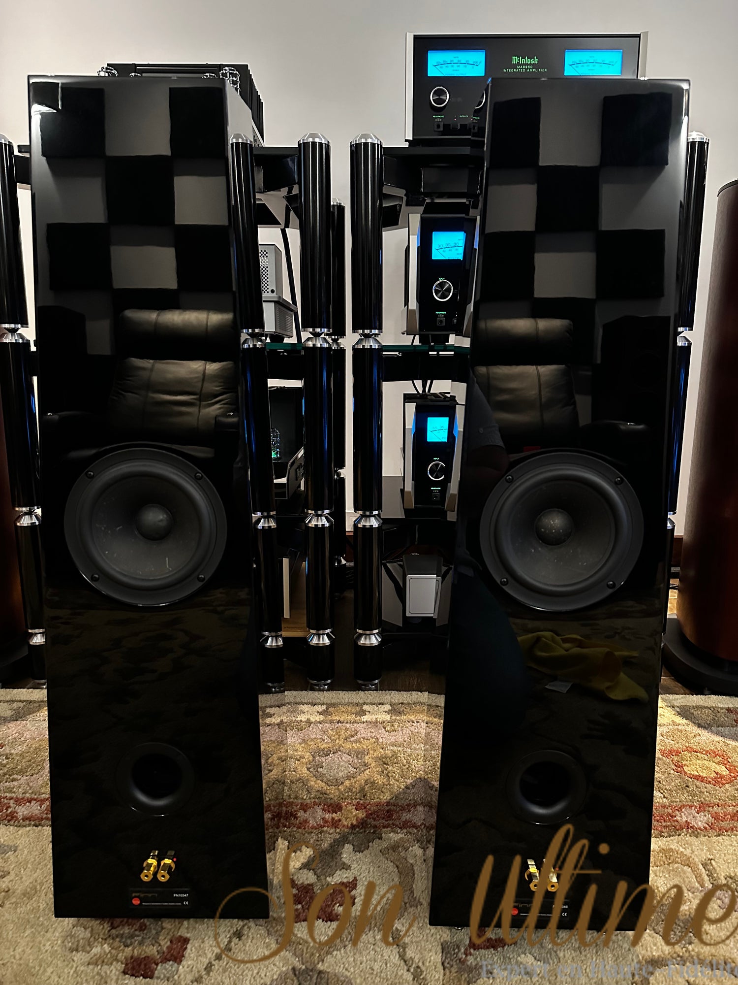 Finn Black (Used Sold)