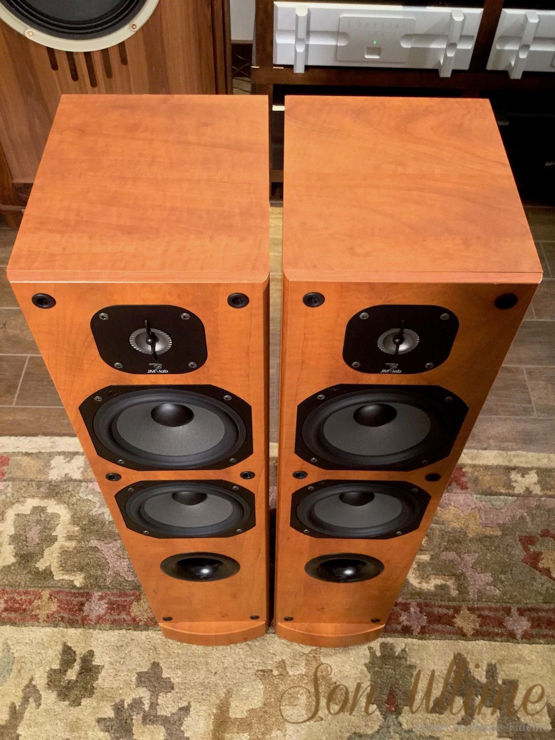 Chorus 715 (Used Sold)