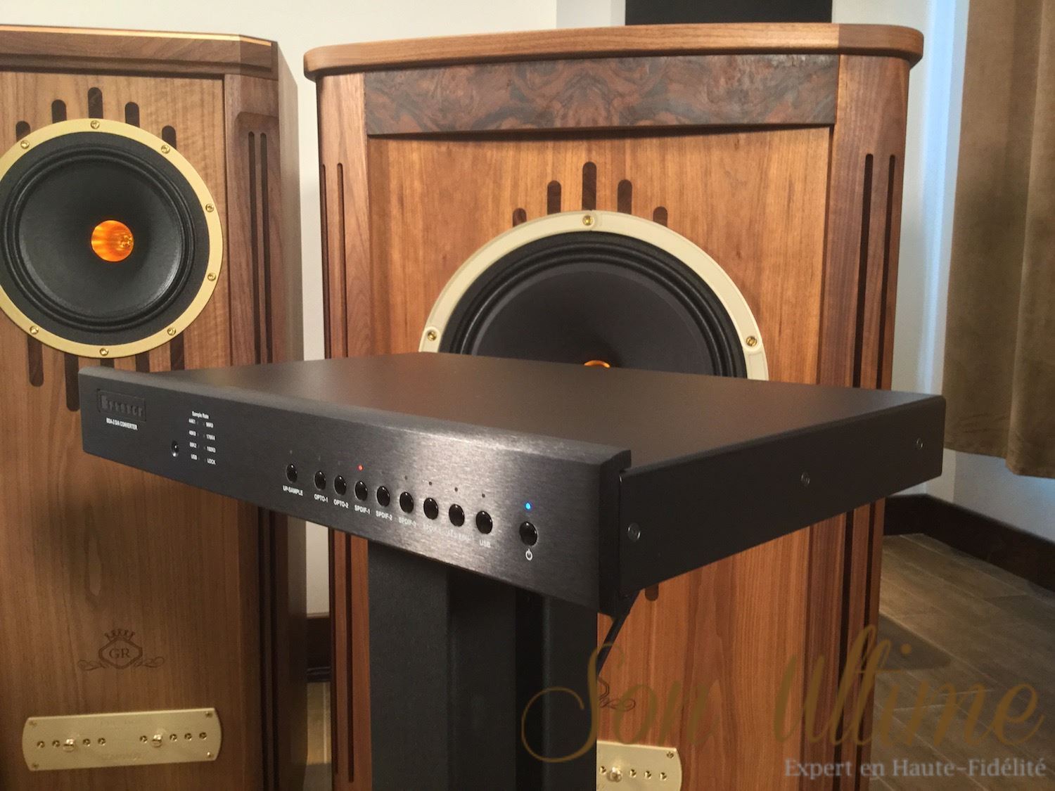 BDA2 Black 17in BlueLEDs (Used Sold)
