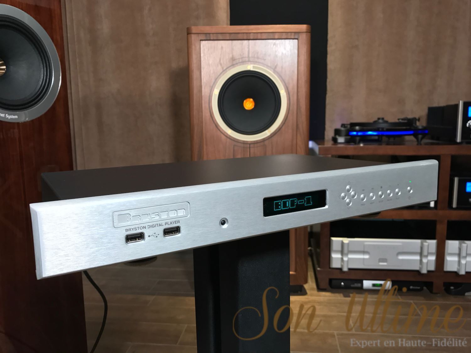 BDP1 Silver 19in GreenLEDs (Used Sold)