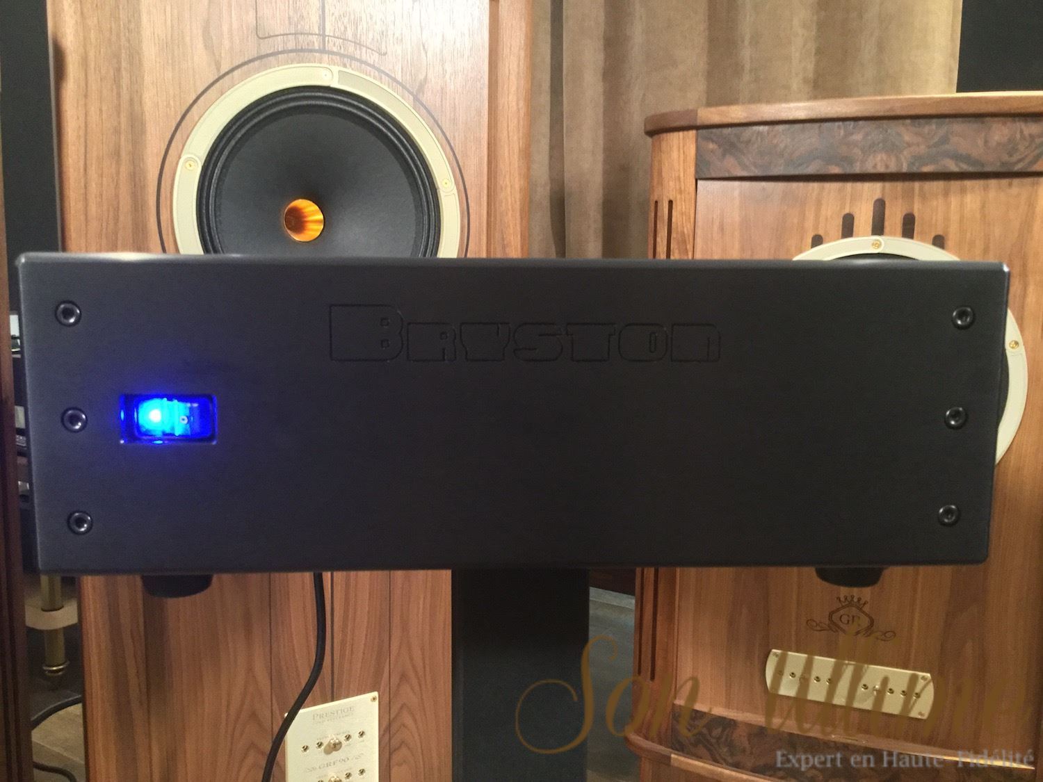 BIT20-IS Black BlueLEDs (Used Sold)