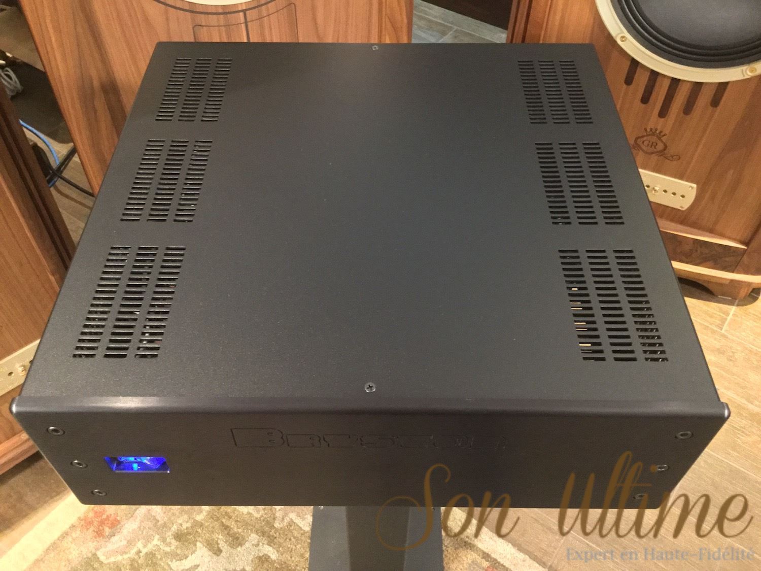 BIT20-IS Black BlueLEDs (Used Sold)