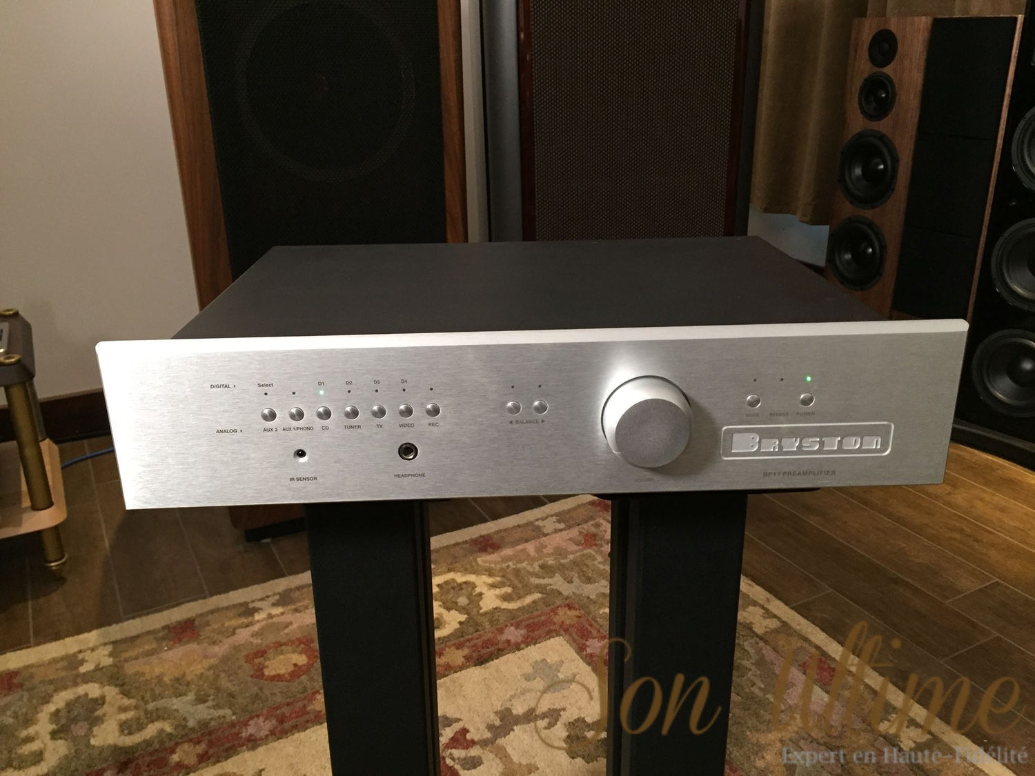 BP17 Silver 19in GreenLEDs (Used Sold)