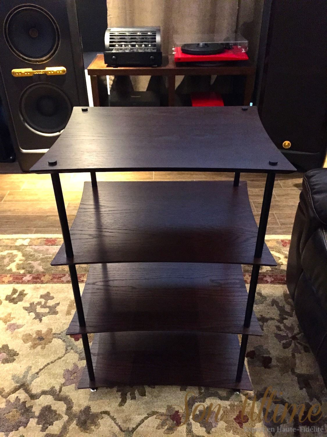 Q4L Walnut (Used Sold)