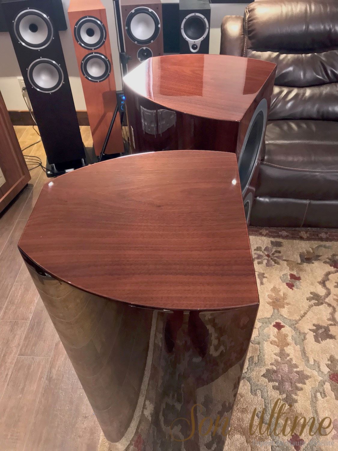Definition DC10Ti Walnut (Used Sold)