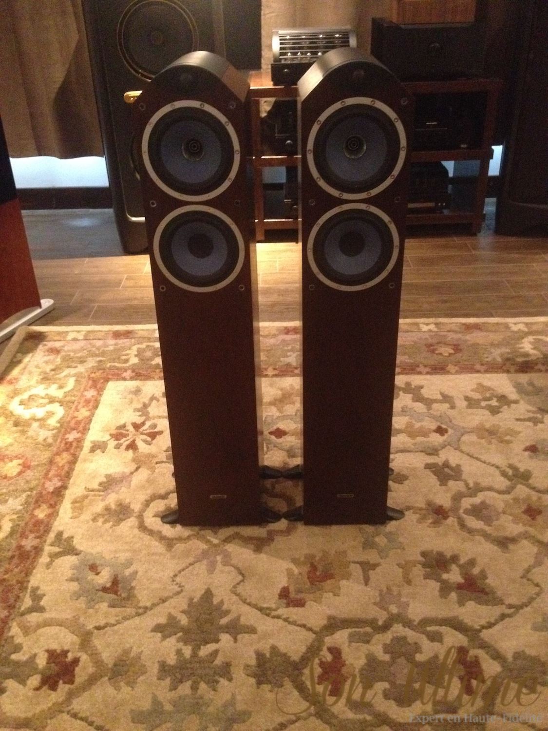 Eyris 3 (Used Sold)