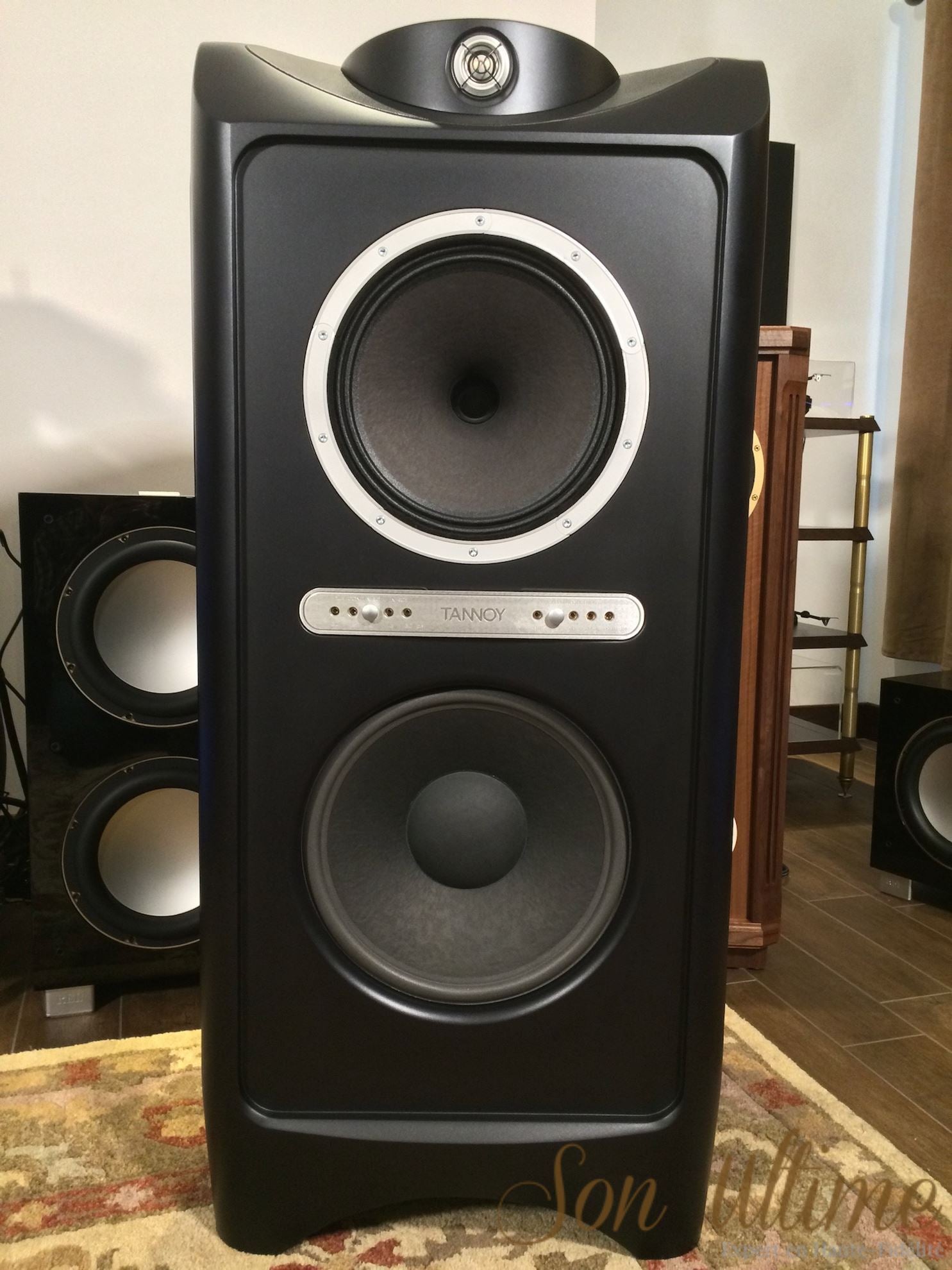 Kingdom Royal Carbon Black (Used Sold)