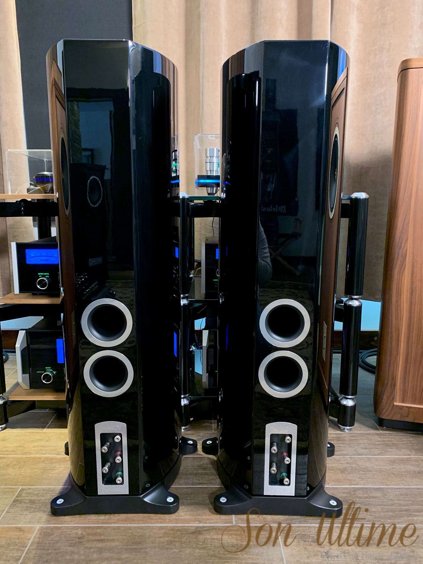 Definition DC10Ti Black (Used Sold)