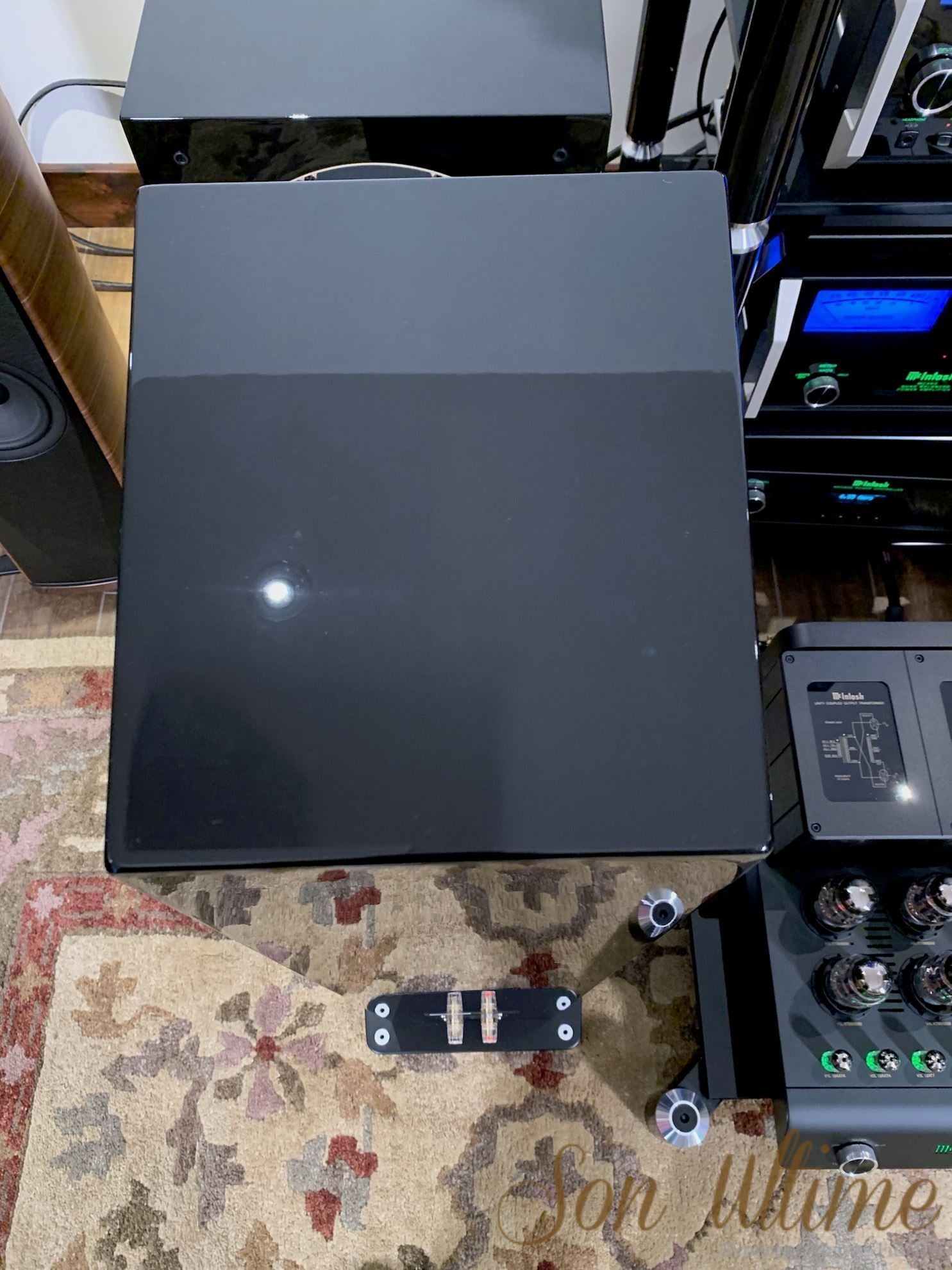 Revolution XT 8F Gloss Black (Used Sold)