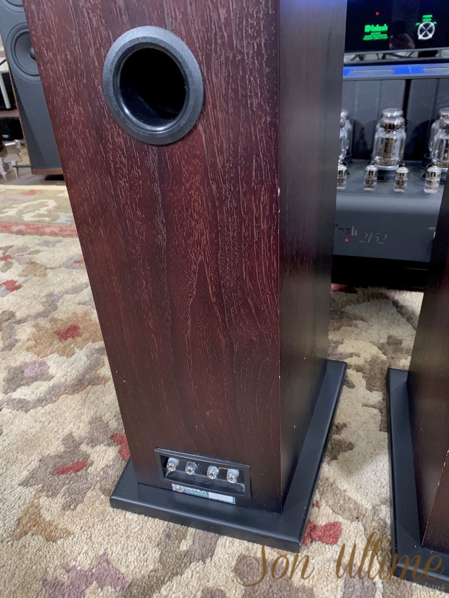 Revolution DC6T Walnut (Used Sold)