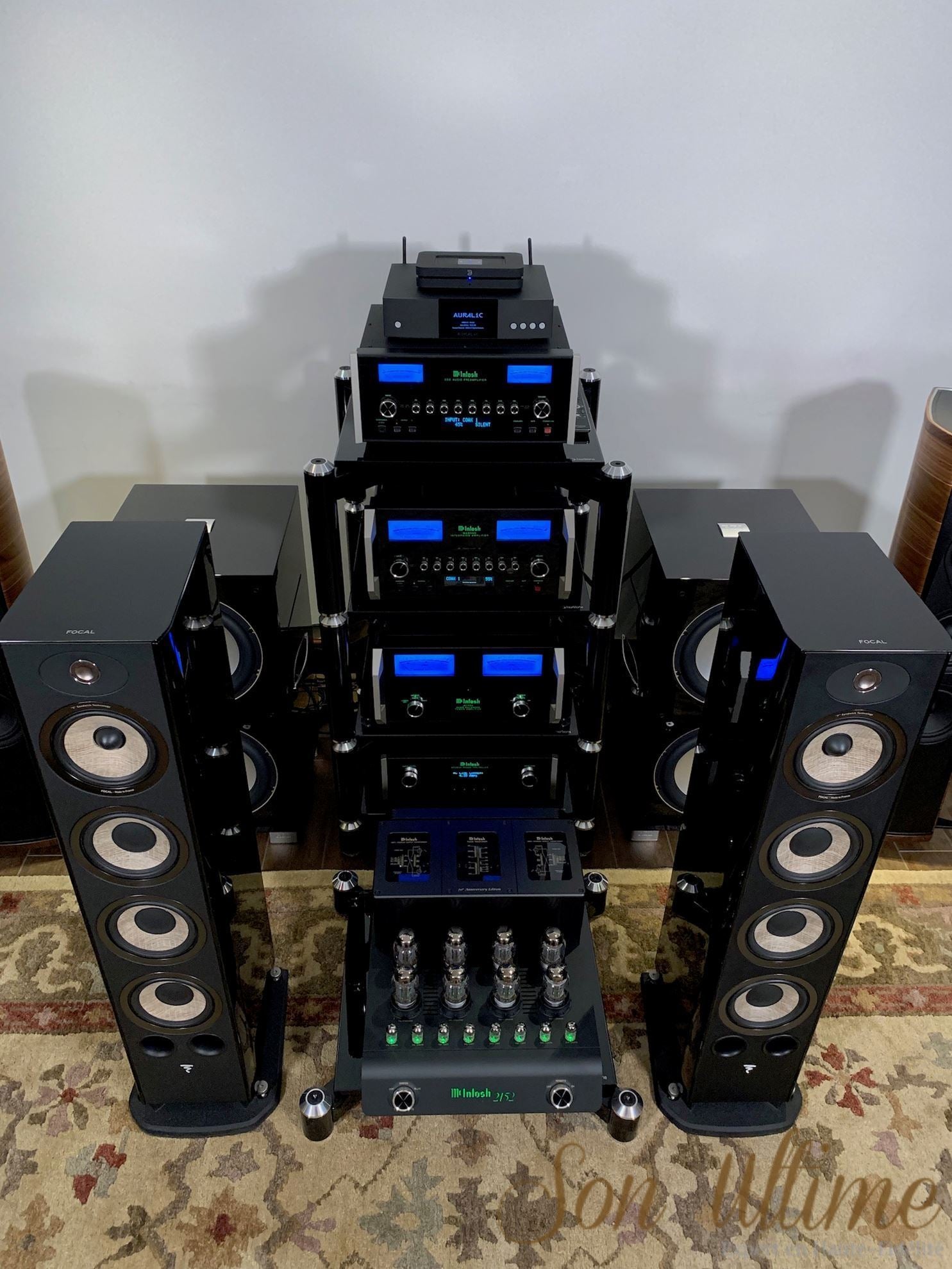 Aria 936 Black (Used Sold)