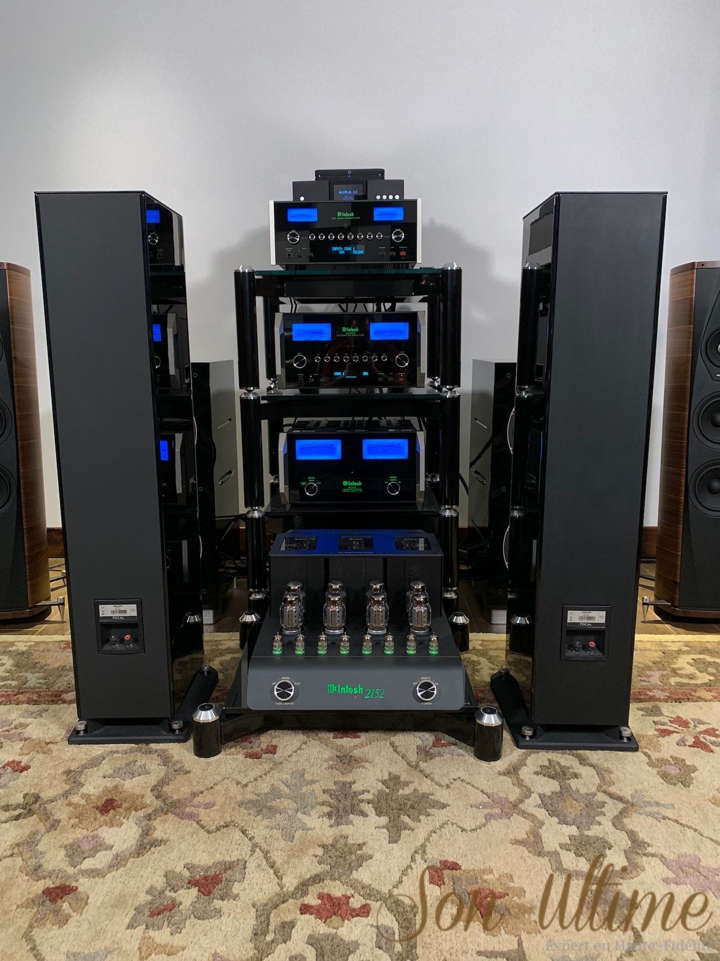 Aria 936 Black (Used Sold)