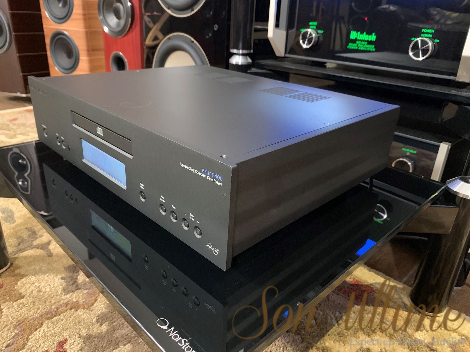 Azur 840C Black (Used Sold)