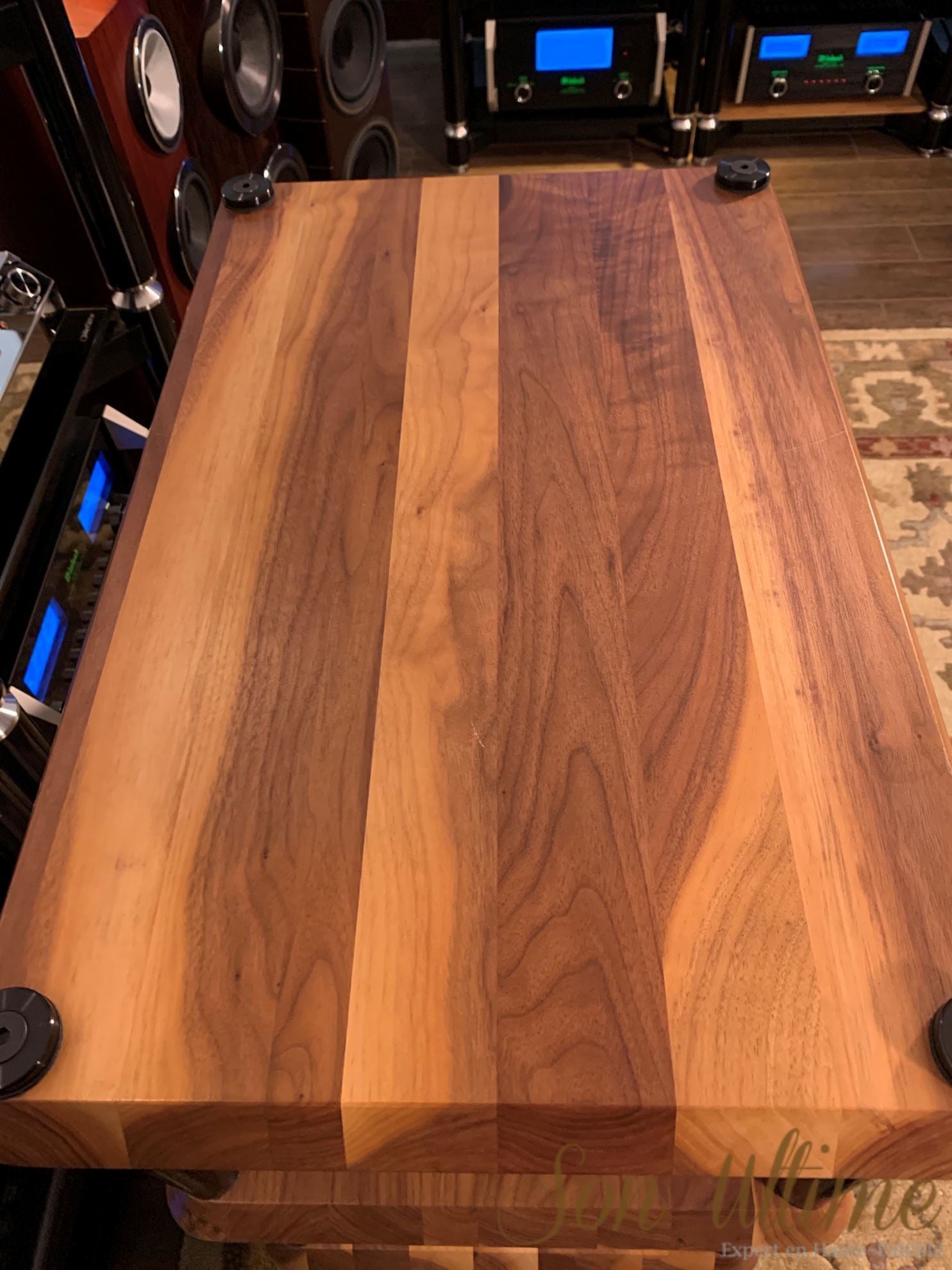 Walnut (Used Sold)