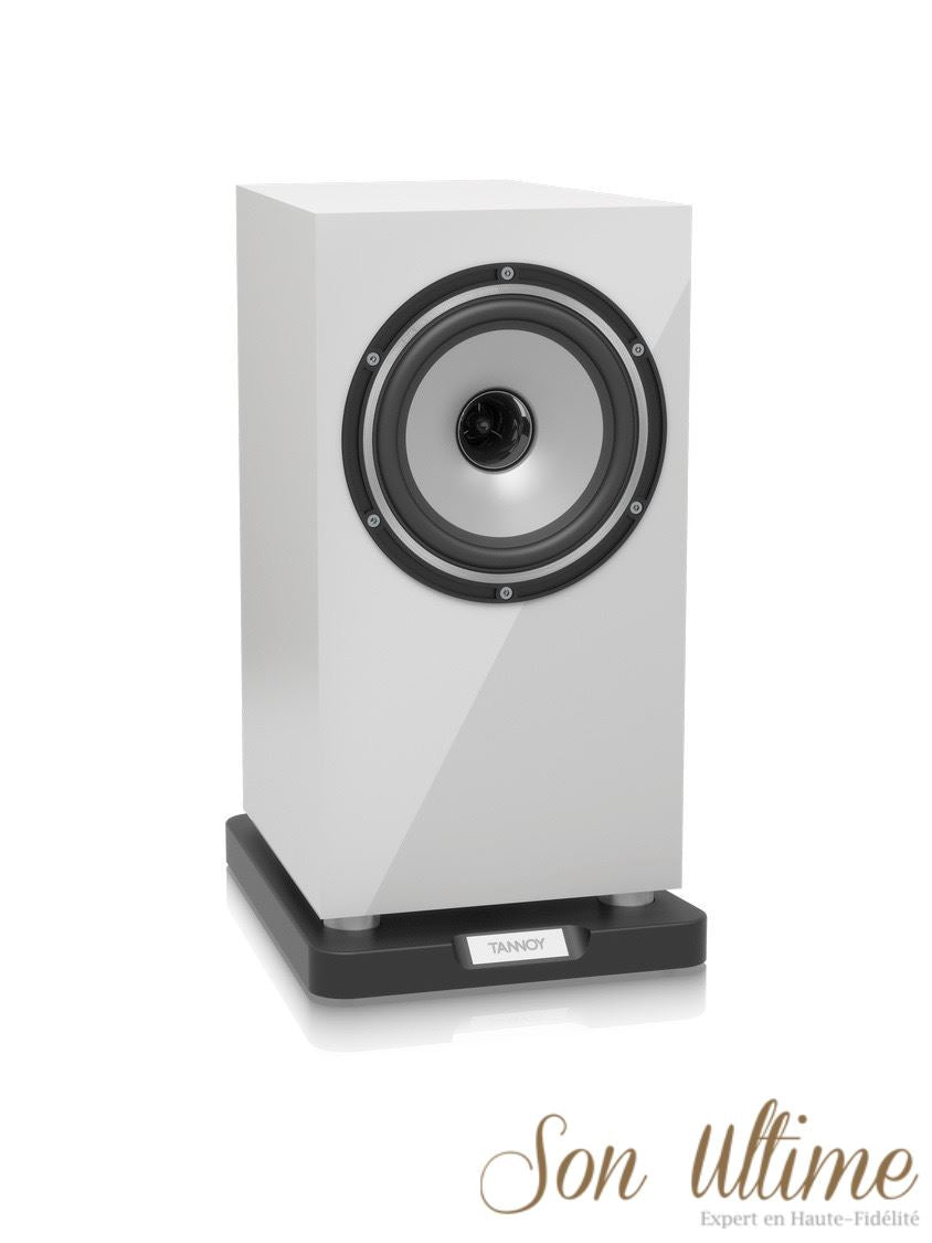 Revolution XT 6 White (Used Sold)