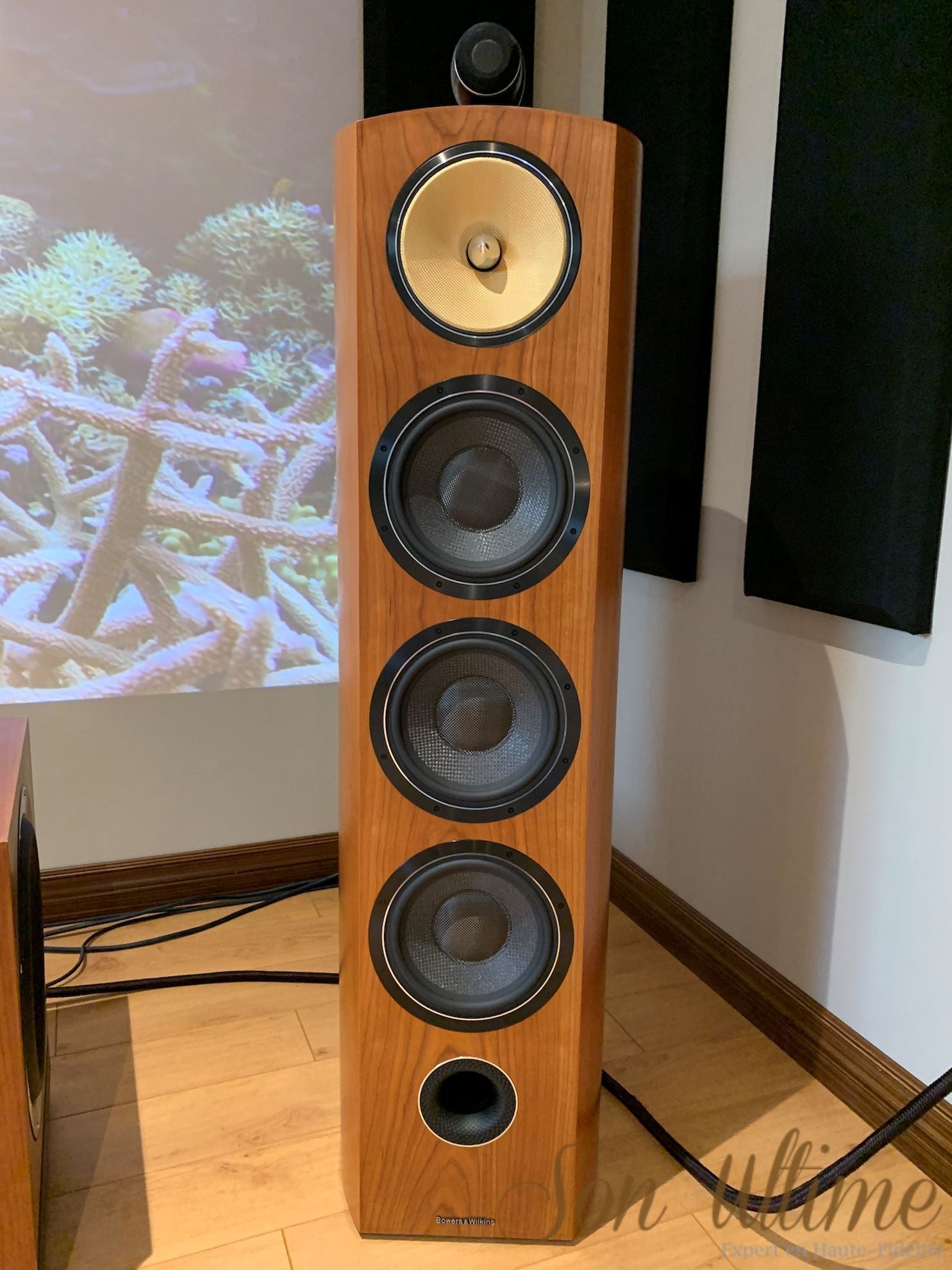 Cinema 3.0 (Used Sold)