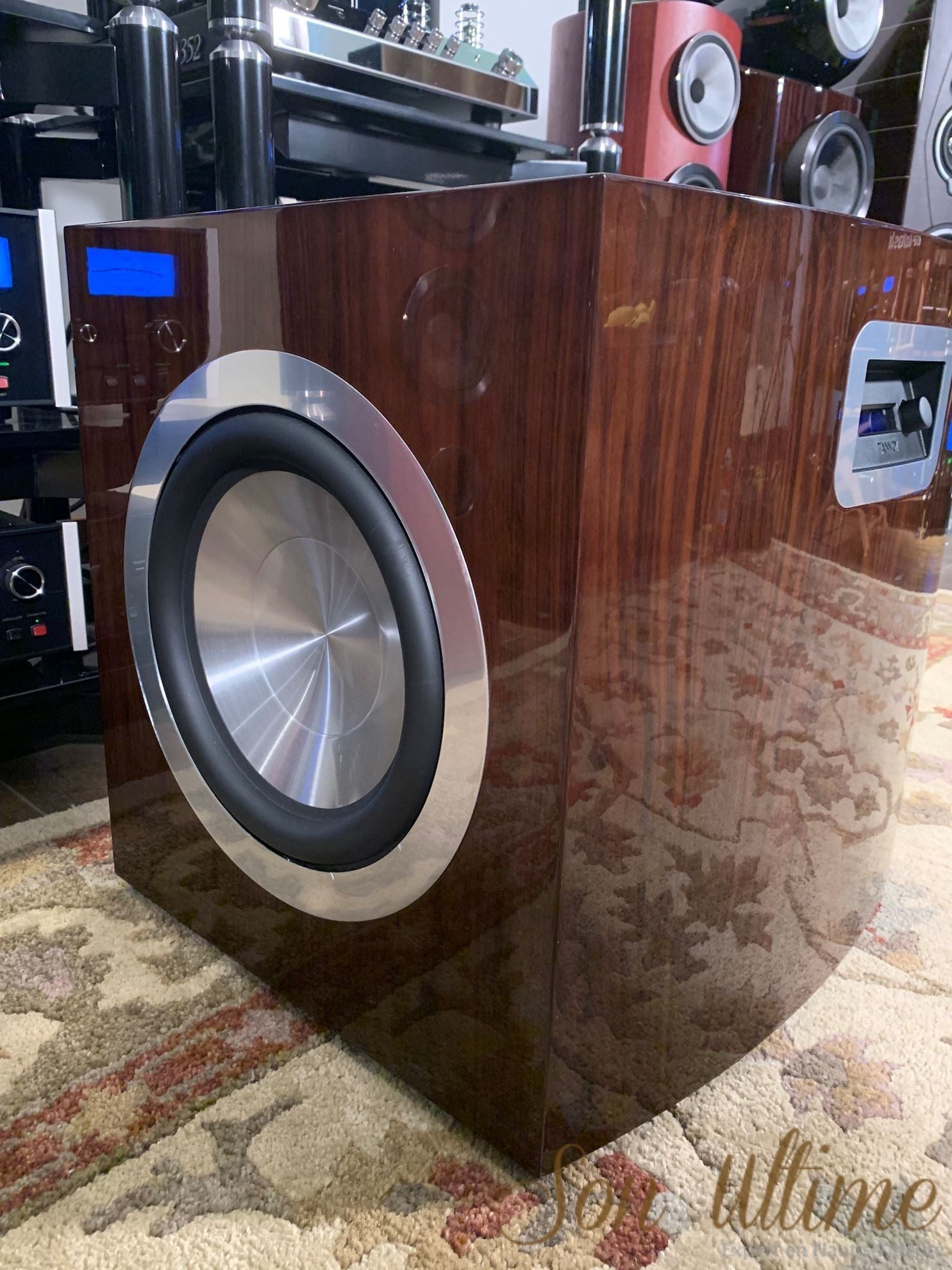 Definition Sub Walnut (Used Sold)