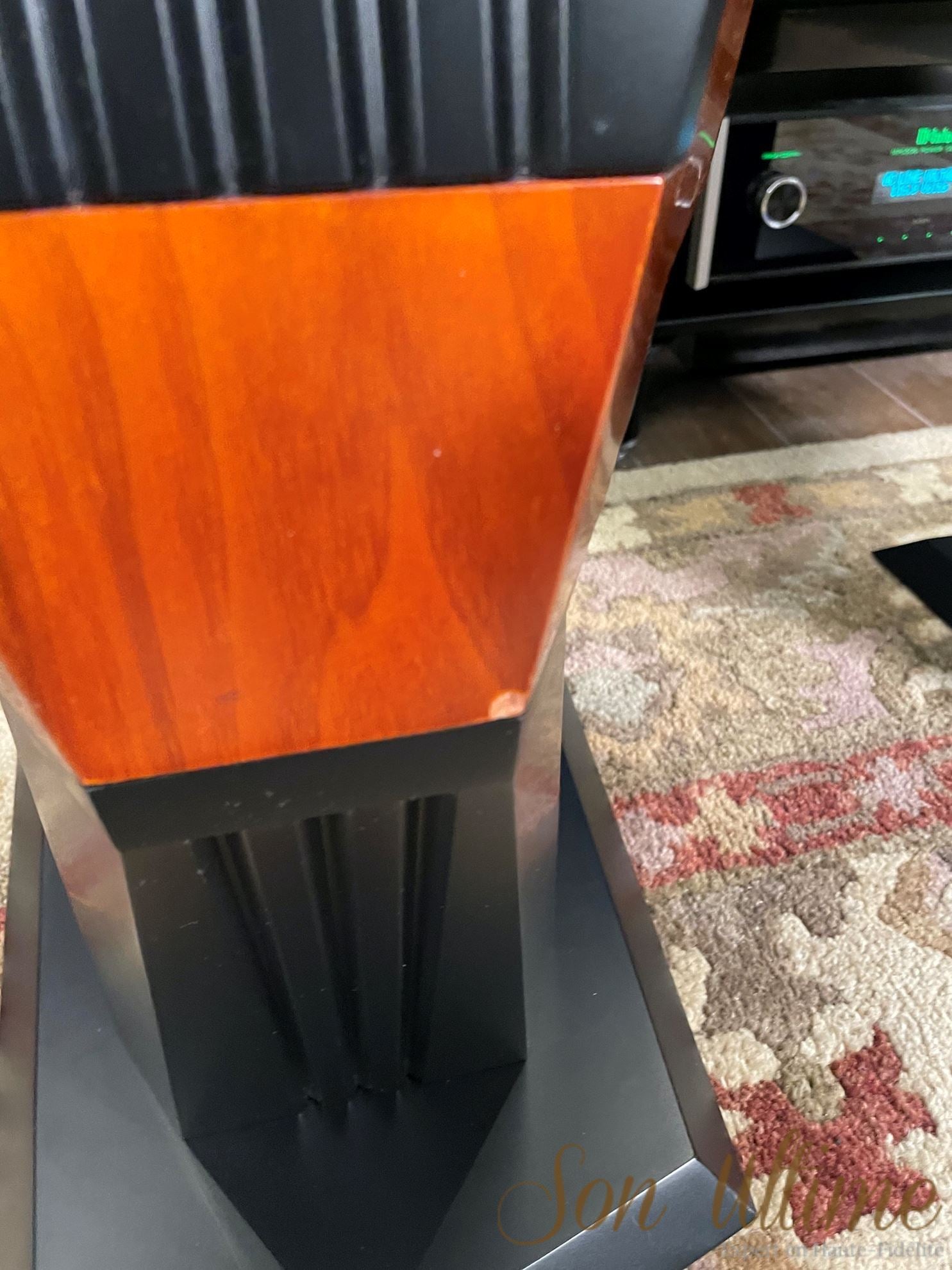 Violin SE (Used Sold)
