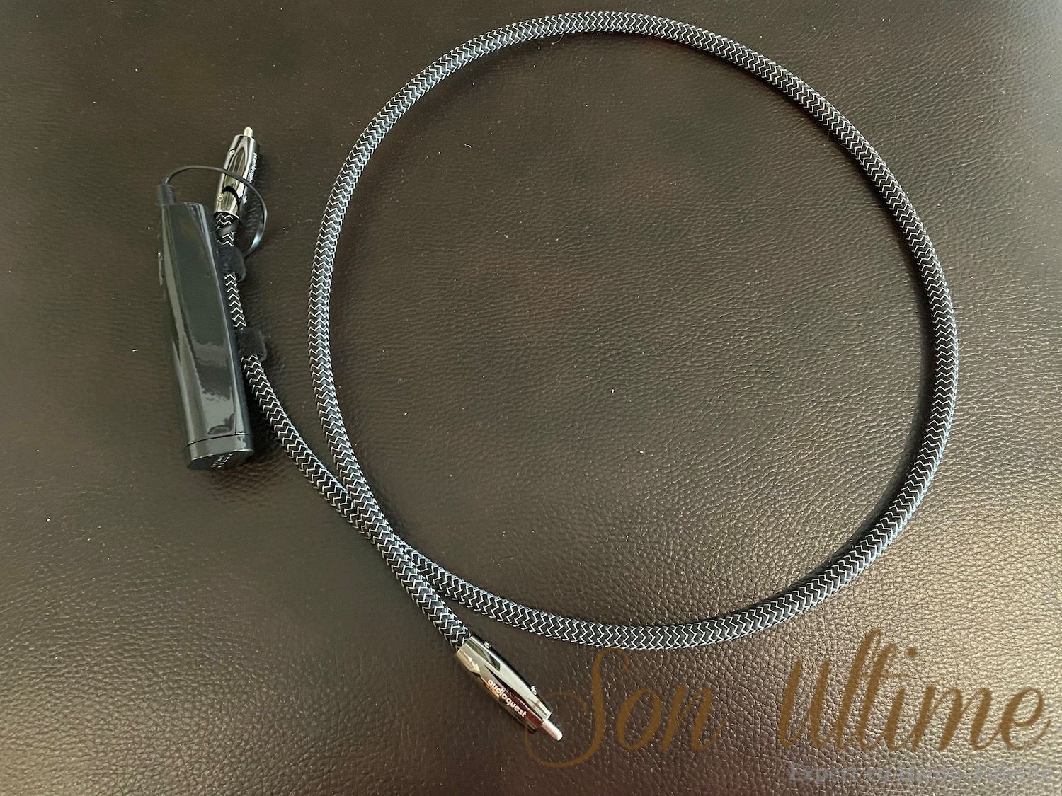 Diamond Coax 1M (Used Sold)
