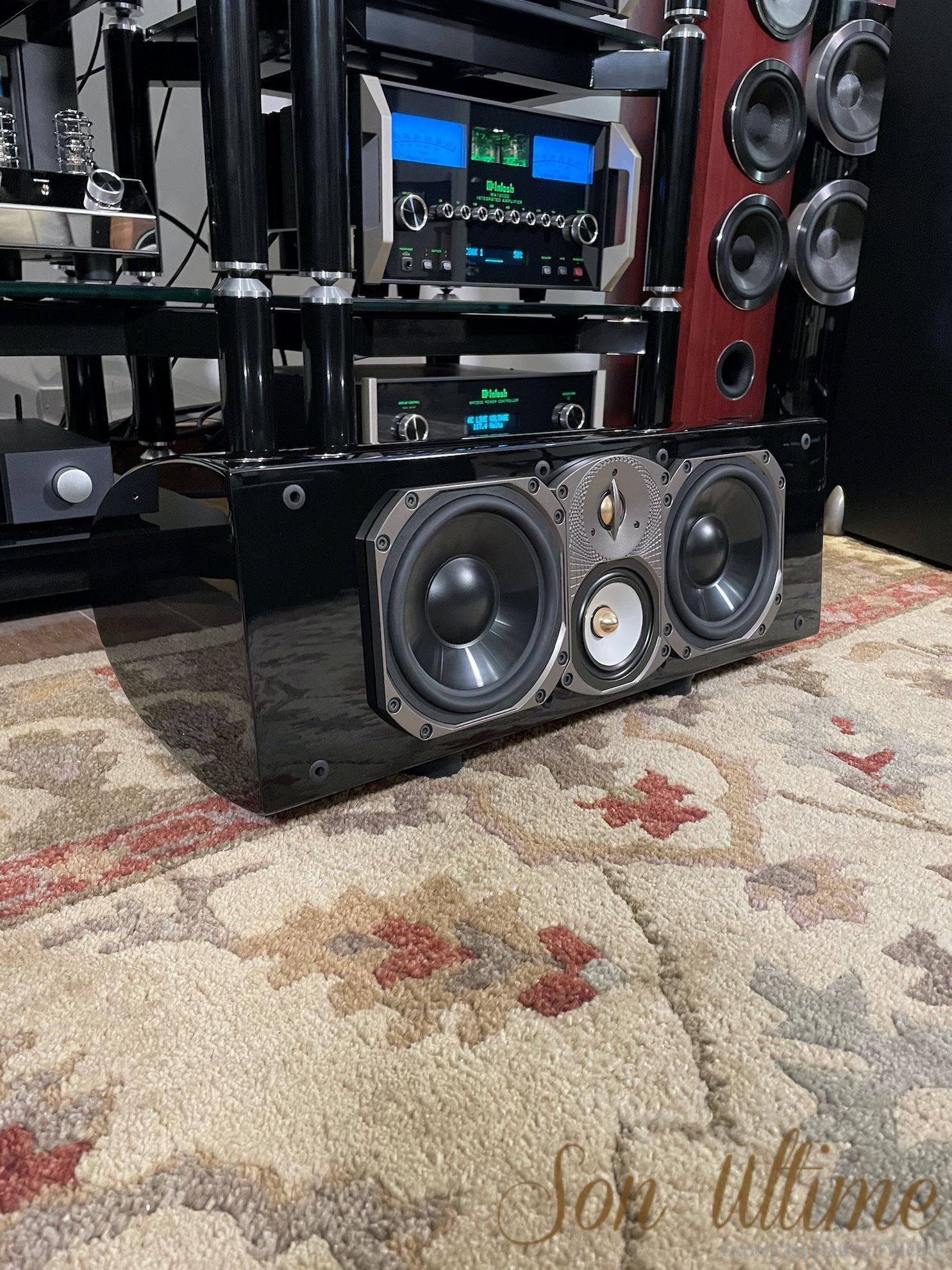 Studio CC-590 V.5 Black (Used Sold)