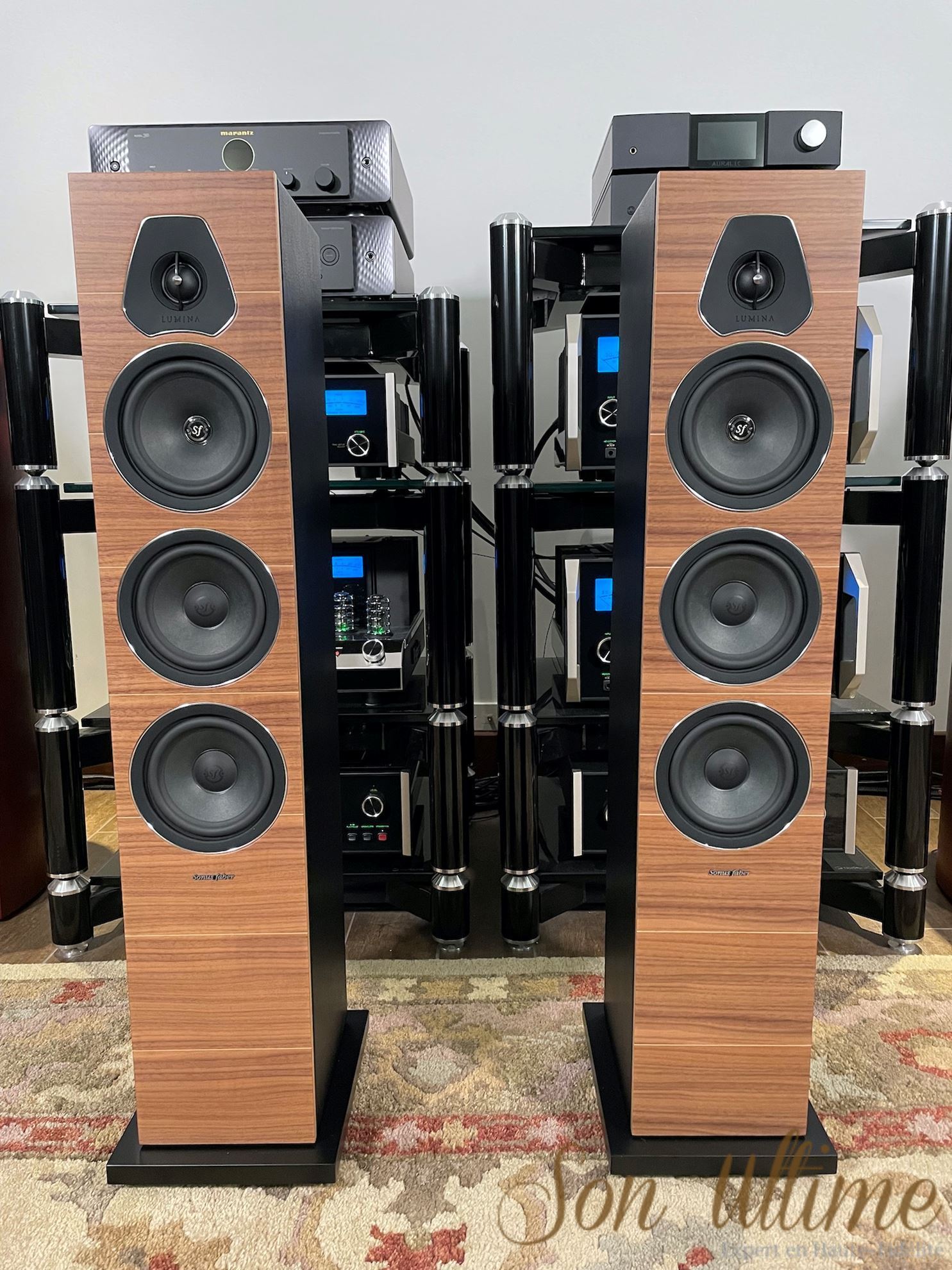 Lumina III Walnut (Used Sold)