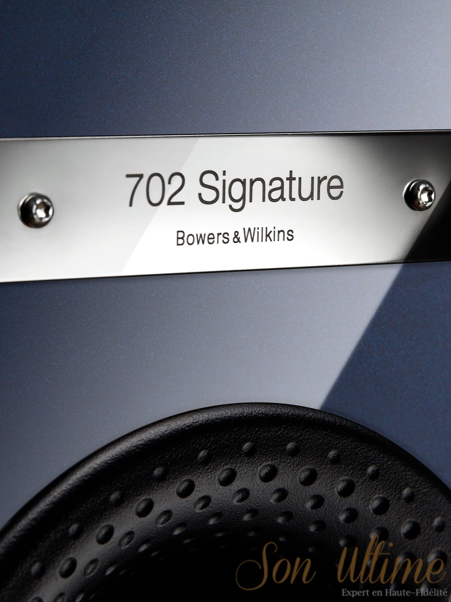 702 Signature (Archive)