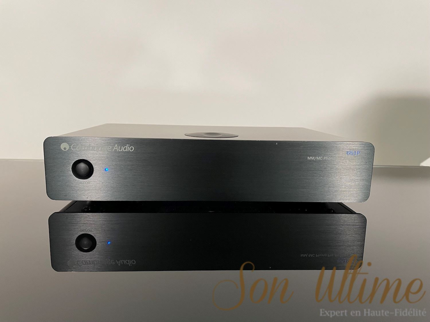 Azur 651P Black (Used Sold)