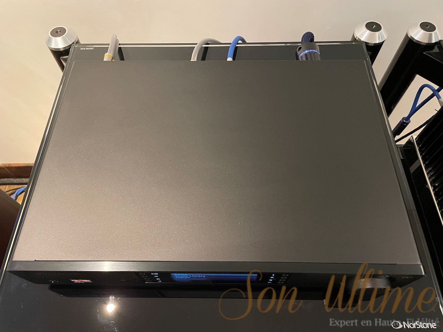 CXN v2 Black (Used Sold)