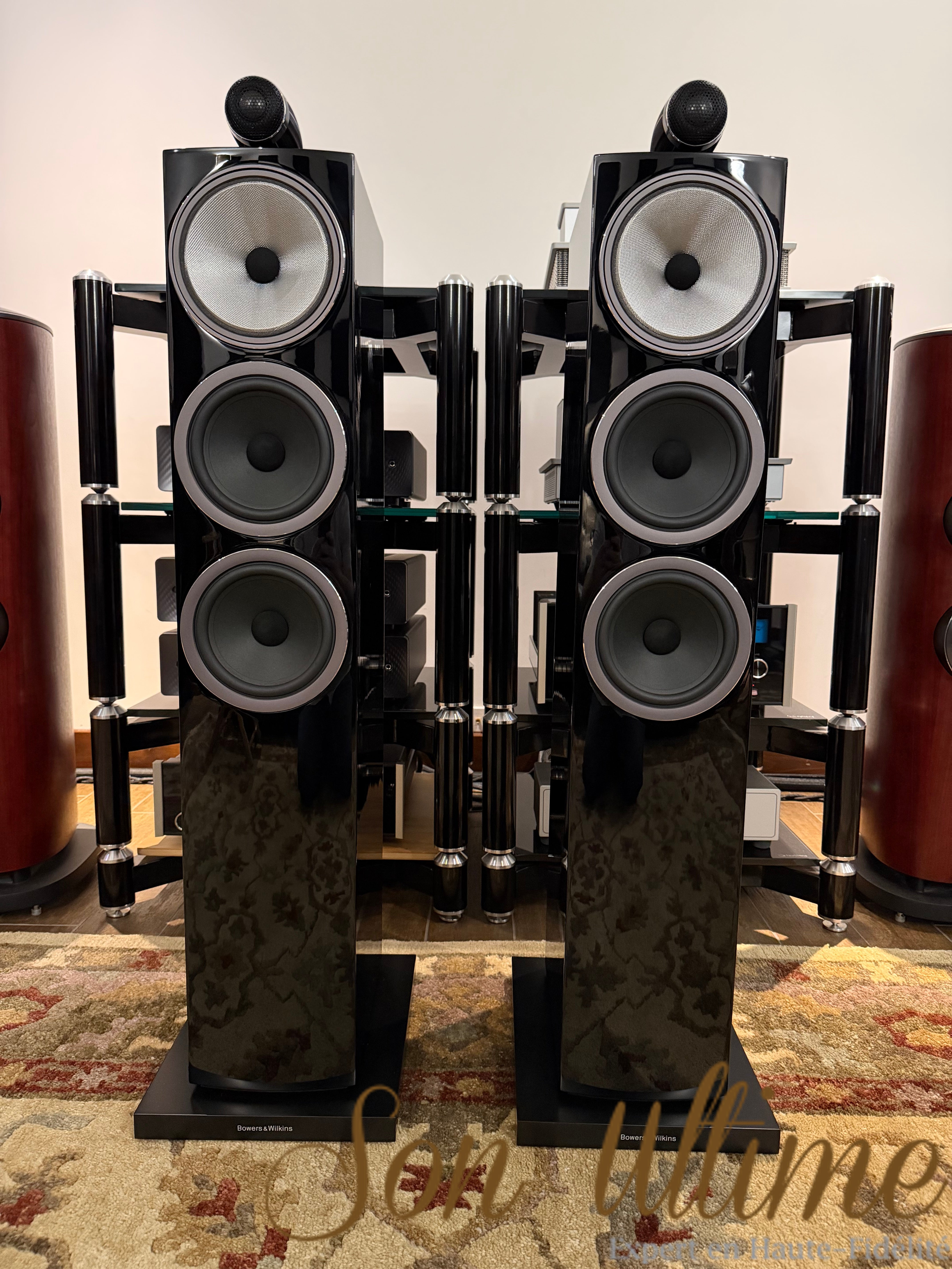 703 S3 Black (Used) – Son Ultime Inc