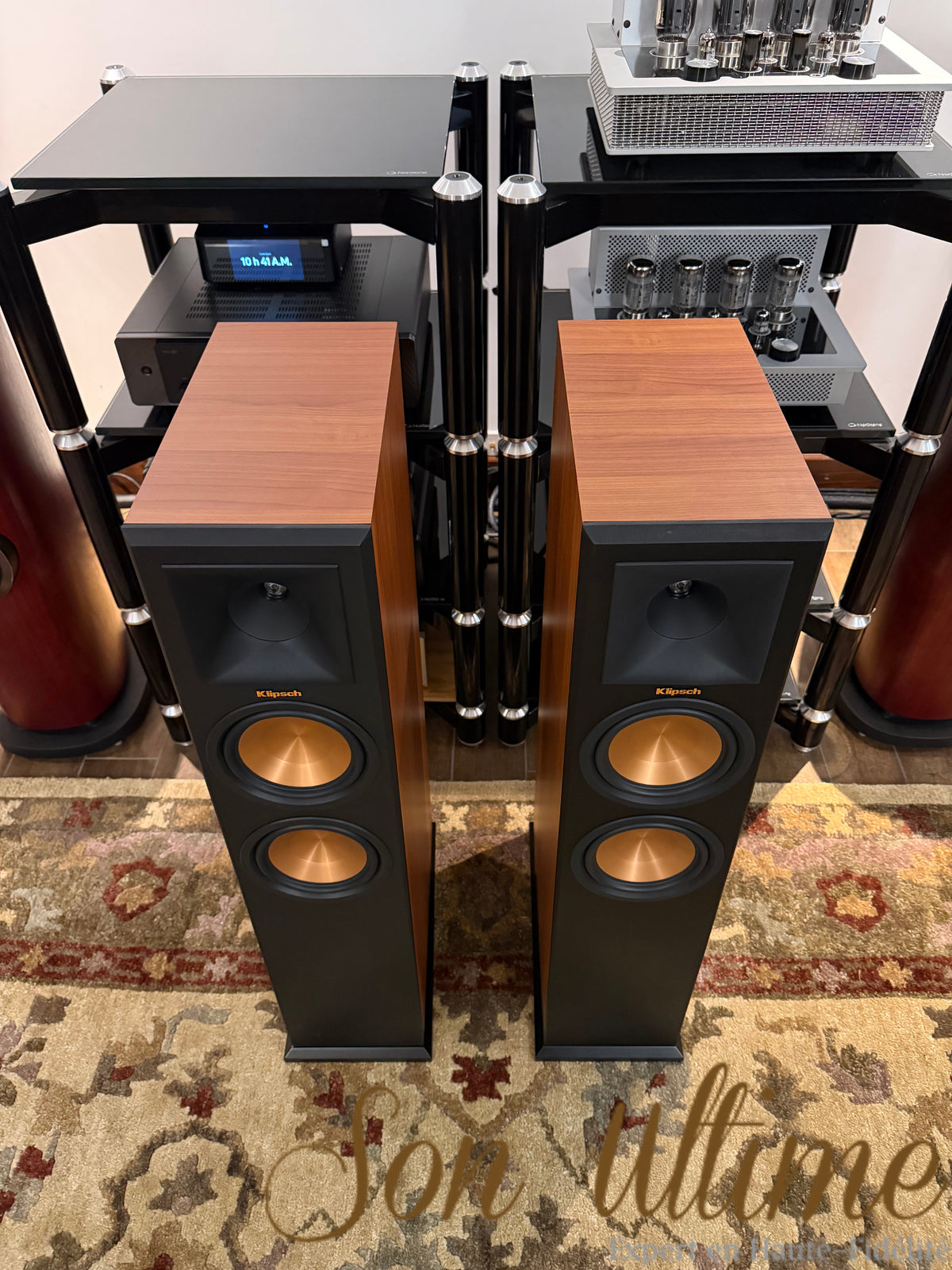RP-260F Walnut (Occasion)