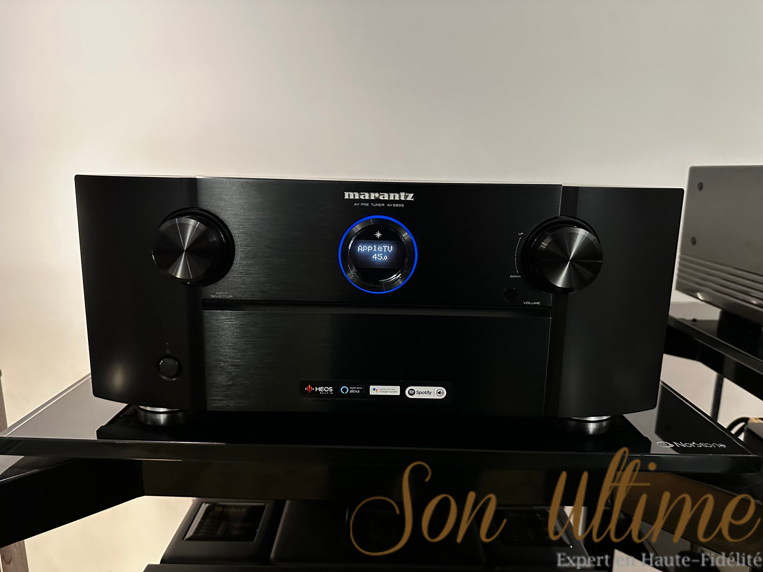 AV8805A (Occasion Vendue)