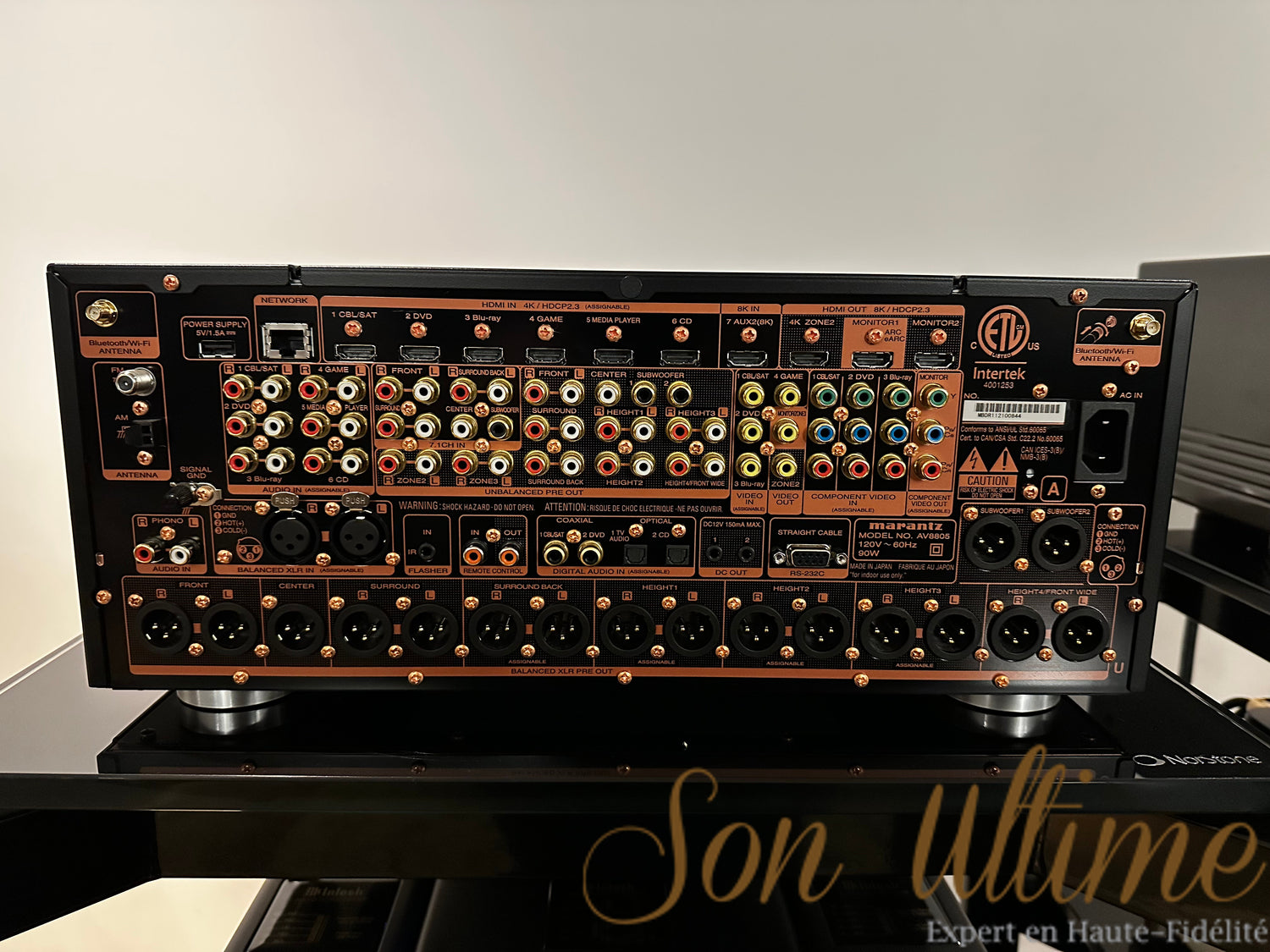 AV8805A (Occasion Vendue)