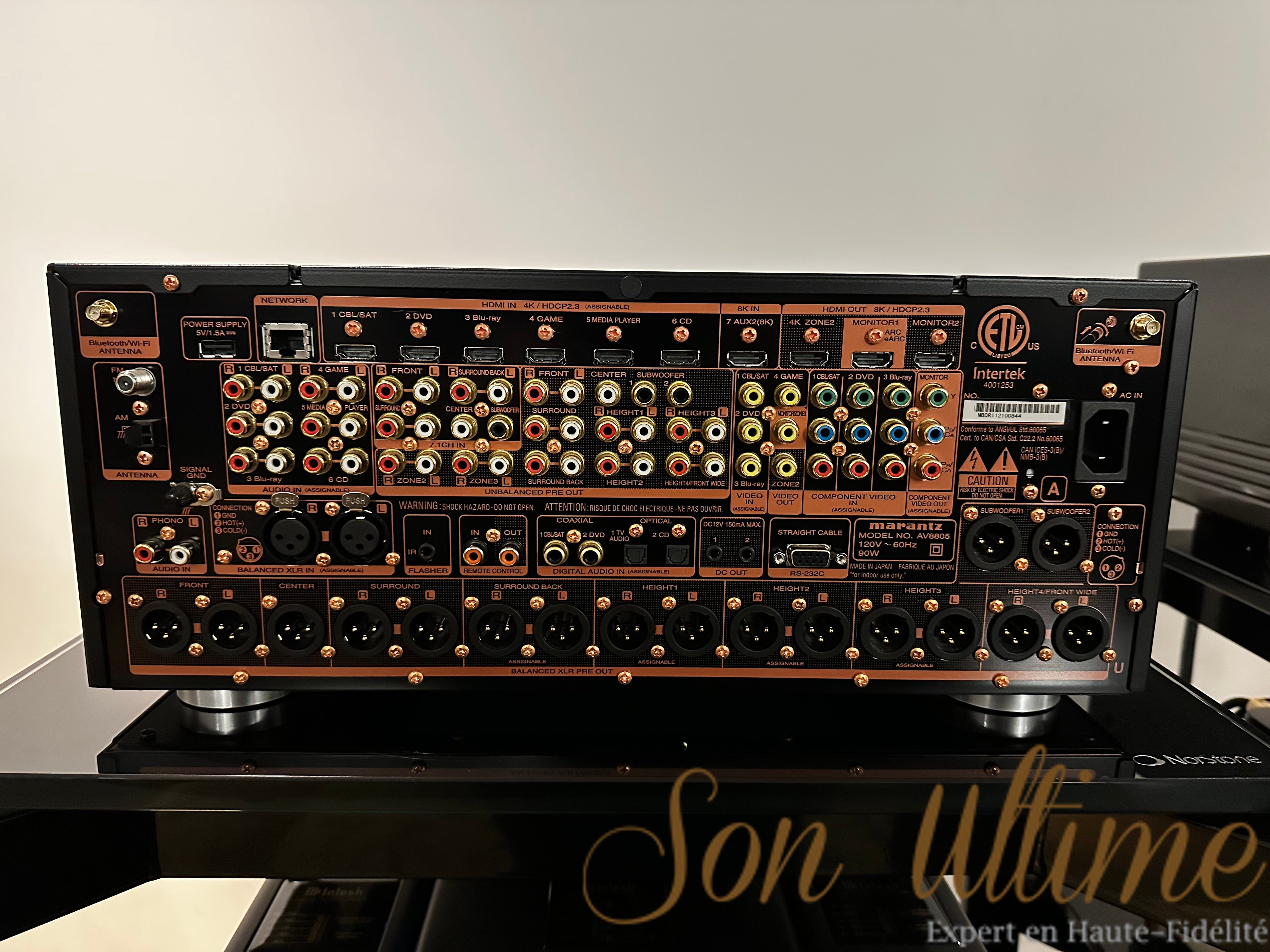 AV8805A (Occasion Vendue)