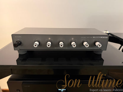 Altaira SG-NR Silver (Sold Used)