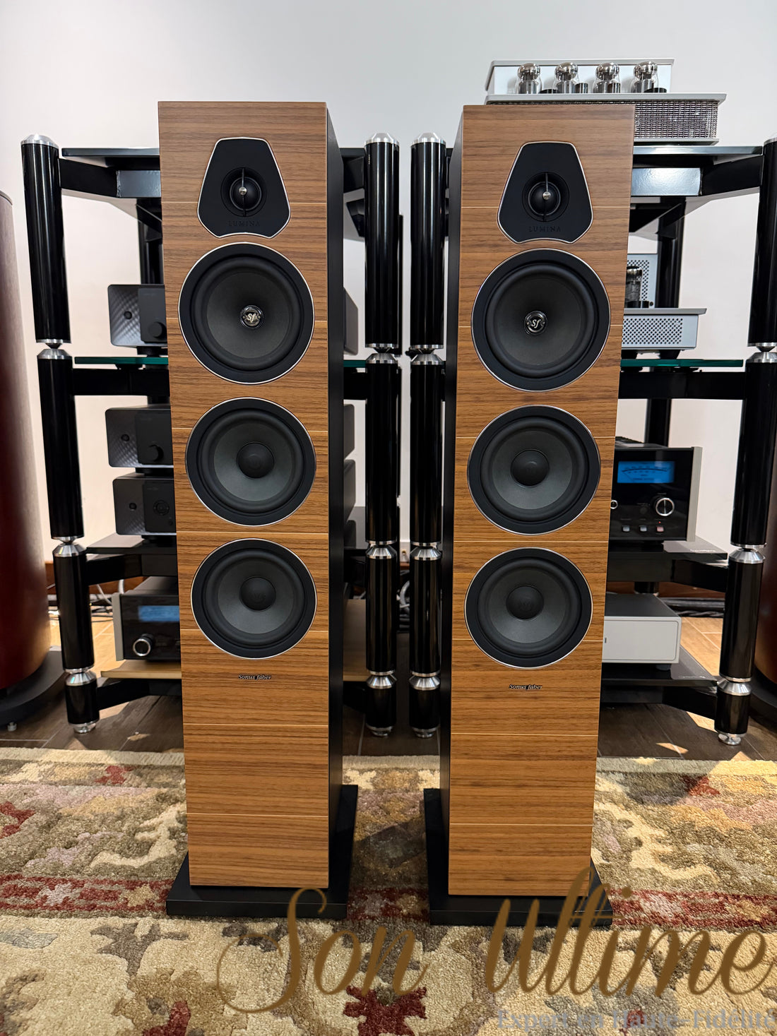 Lumina III Walnut (Used Sold)