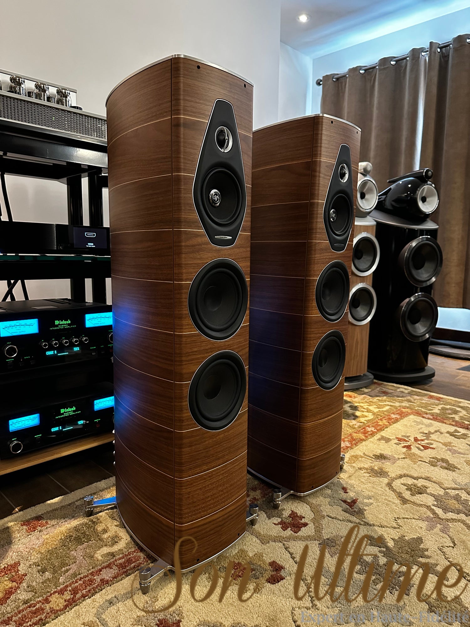 Olympica Nova III Walnut (Used Sold)